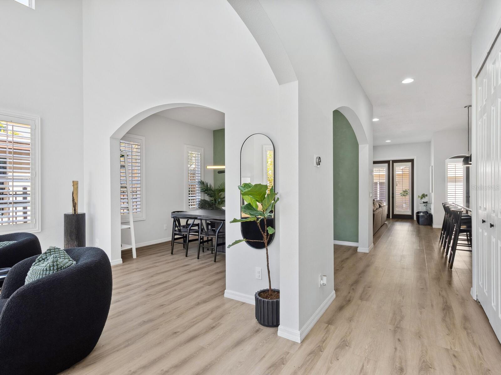 2159 HAWTHORNE ST, SARASOTA, FL, 34239