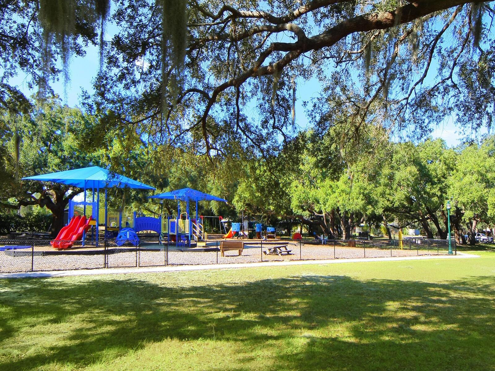 2159 HAWTHORNE ST, SARASOTA, FL, 34239