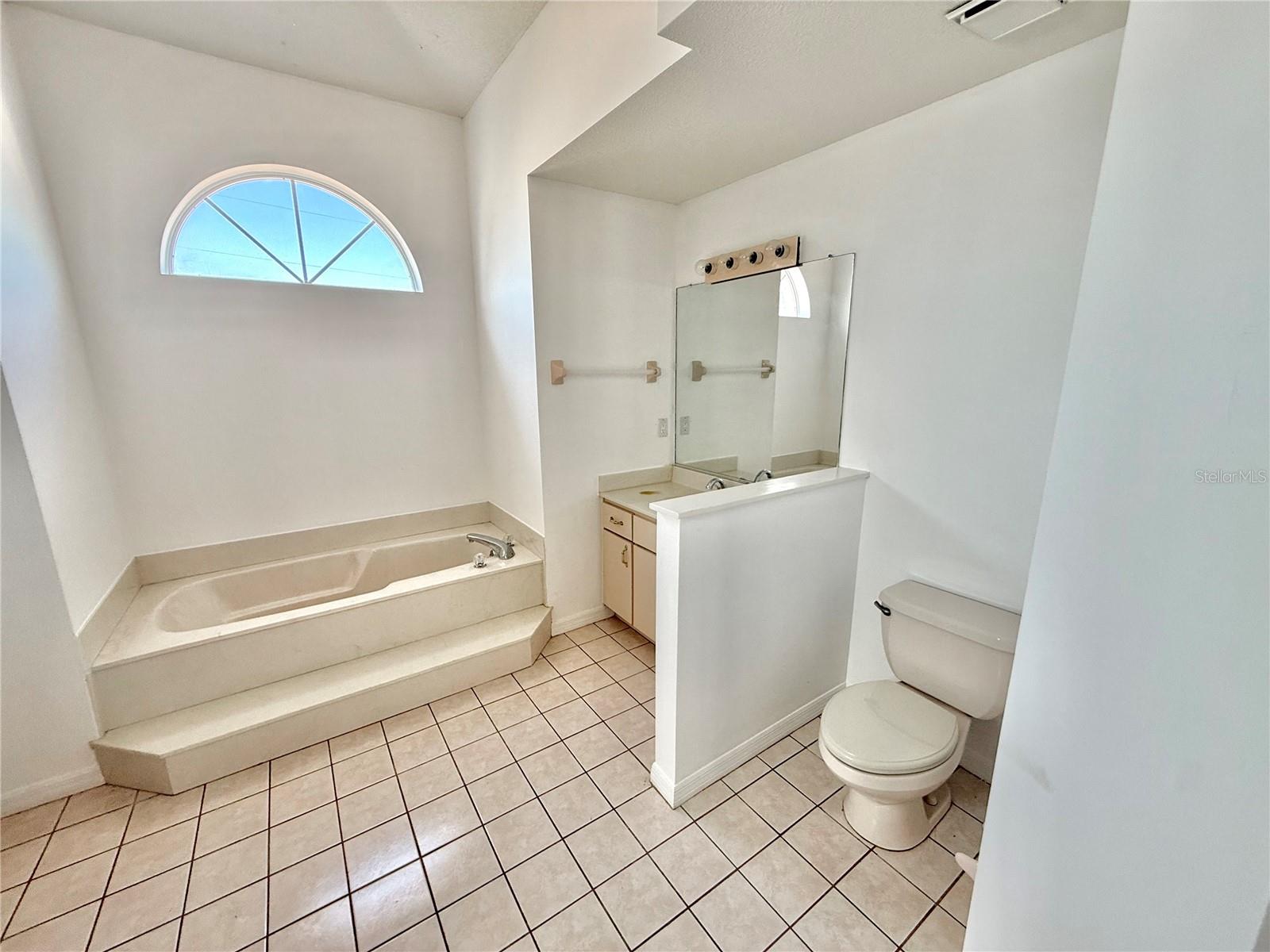 1 WESTGATE LN, PALM COAST, FL, 32164