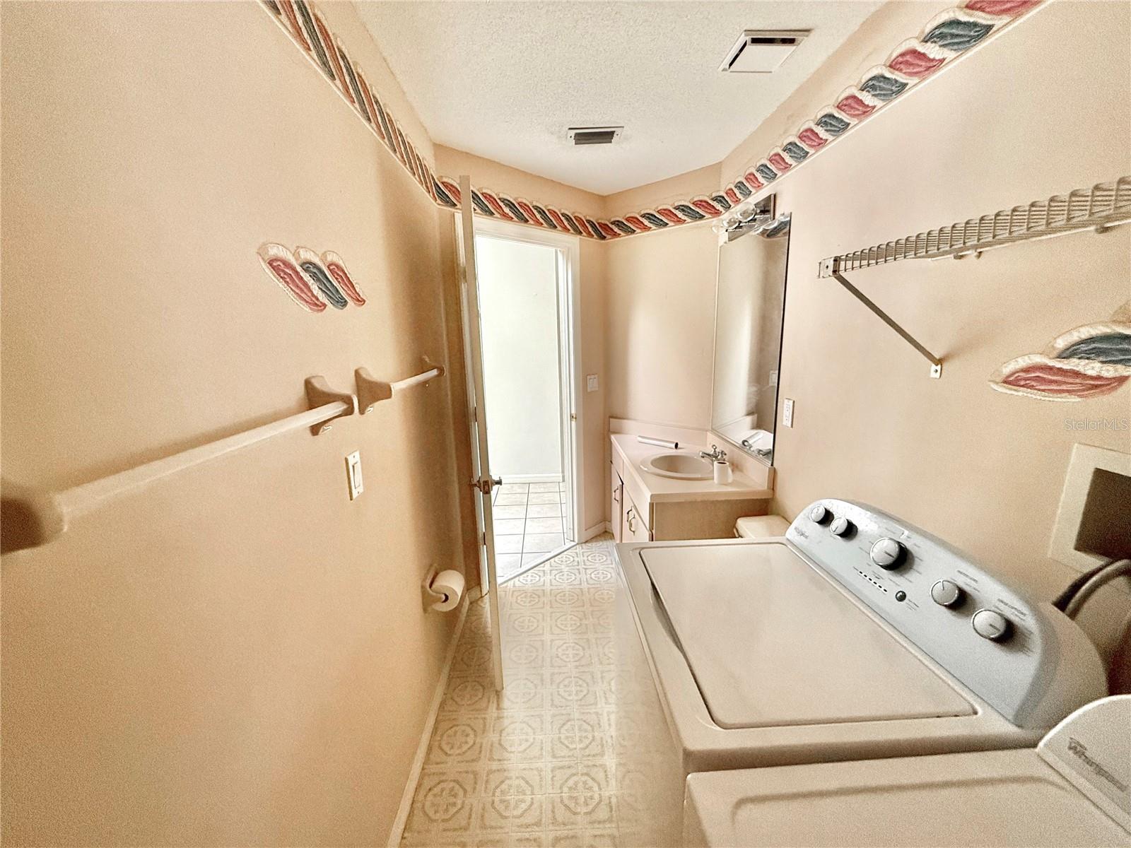 1 WESTGATE LN, PALM COAST, FL, 32164