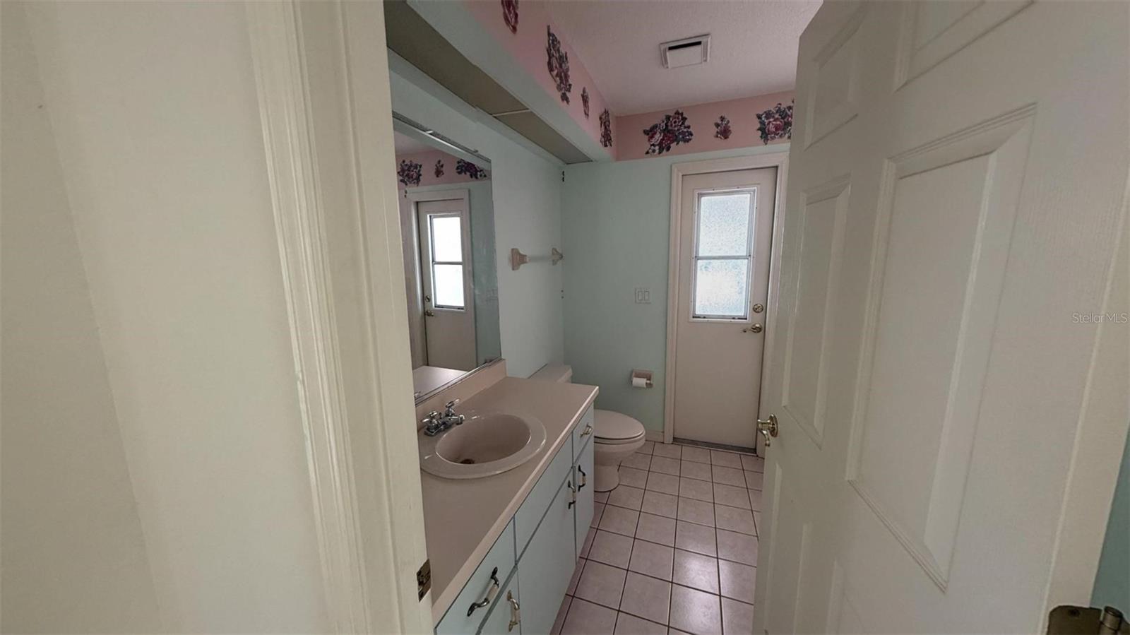 1 WESTGATE LN, PALM COAST, FL, 32164