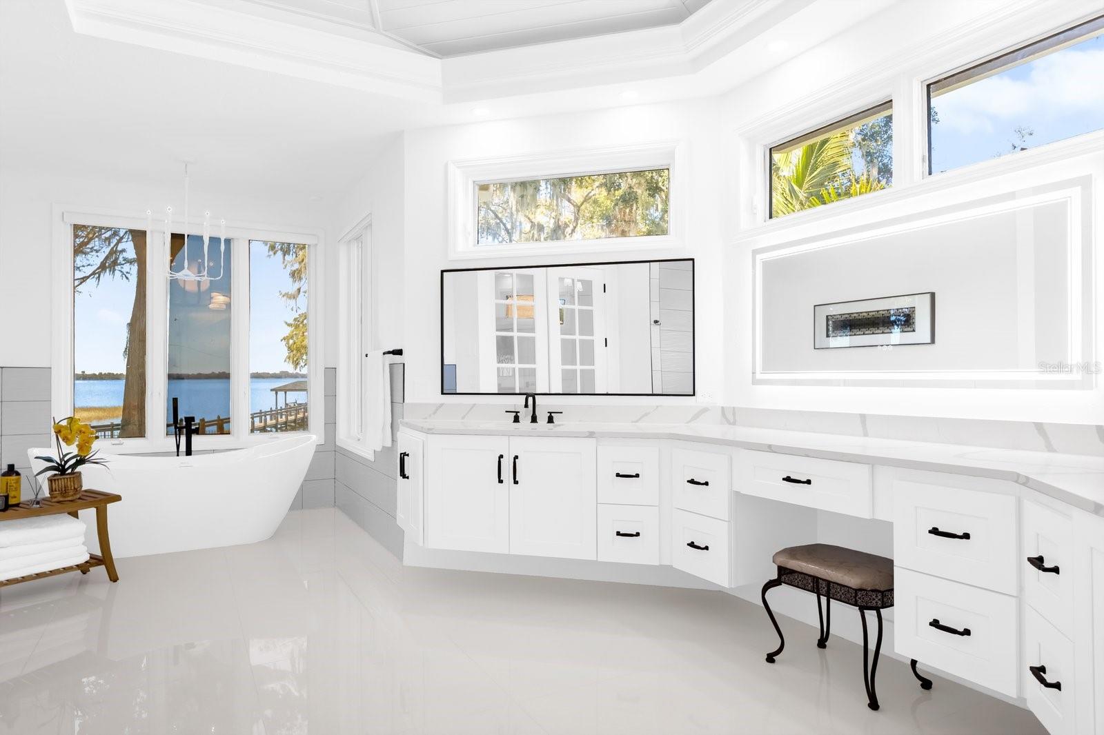 15749 ACORN CIR, TAVARES, FL, 32778