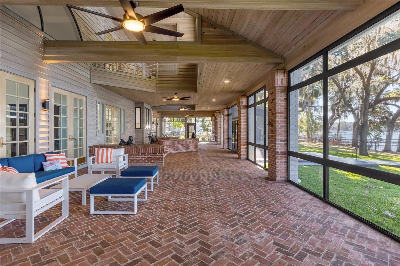 15749 ACORN CIR, TAVARES, FL, 32778