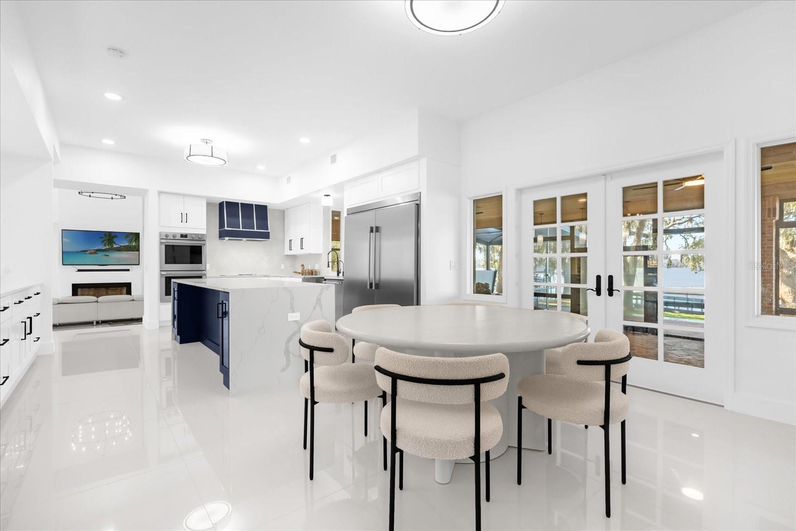 15749 ACORN CIR, TAVARES, FL, 32778