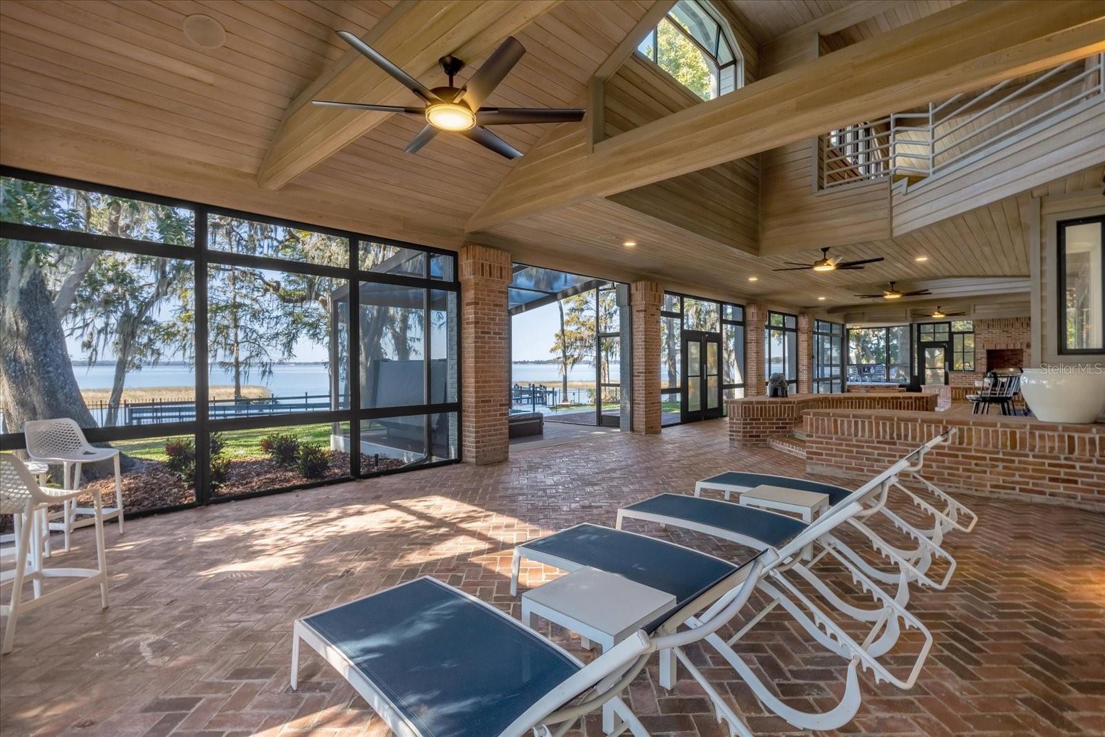 15749 ACORN CIR, TAVARES, FL, 32778