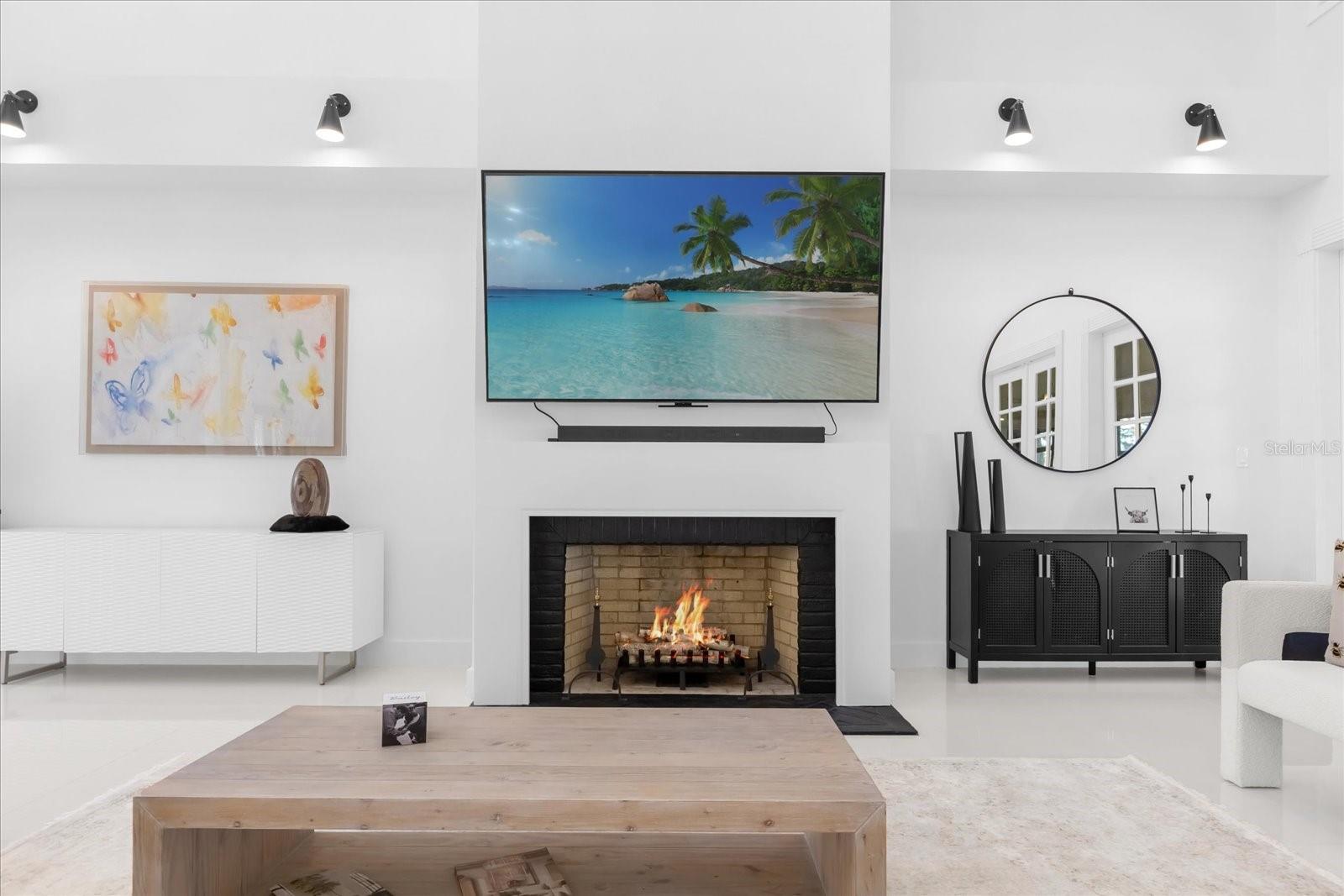 15749 ACORN CIR, TAVARES, FL, 32778