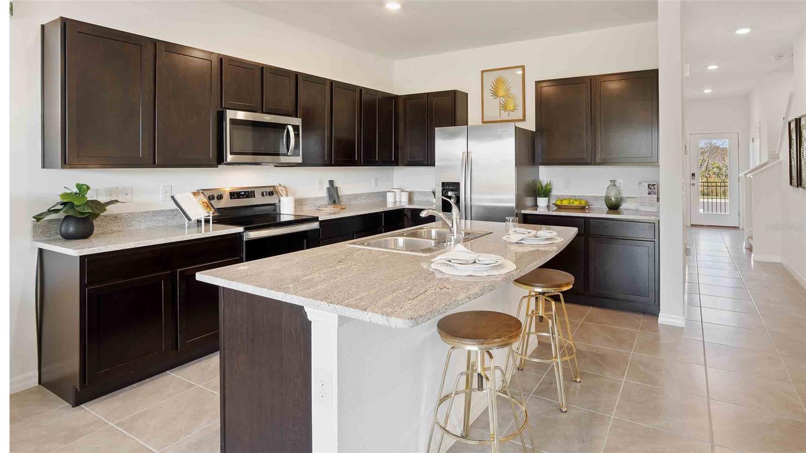522 MANGROVE SHADE CIR, APOLLO BEACH, FL, 33572