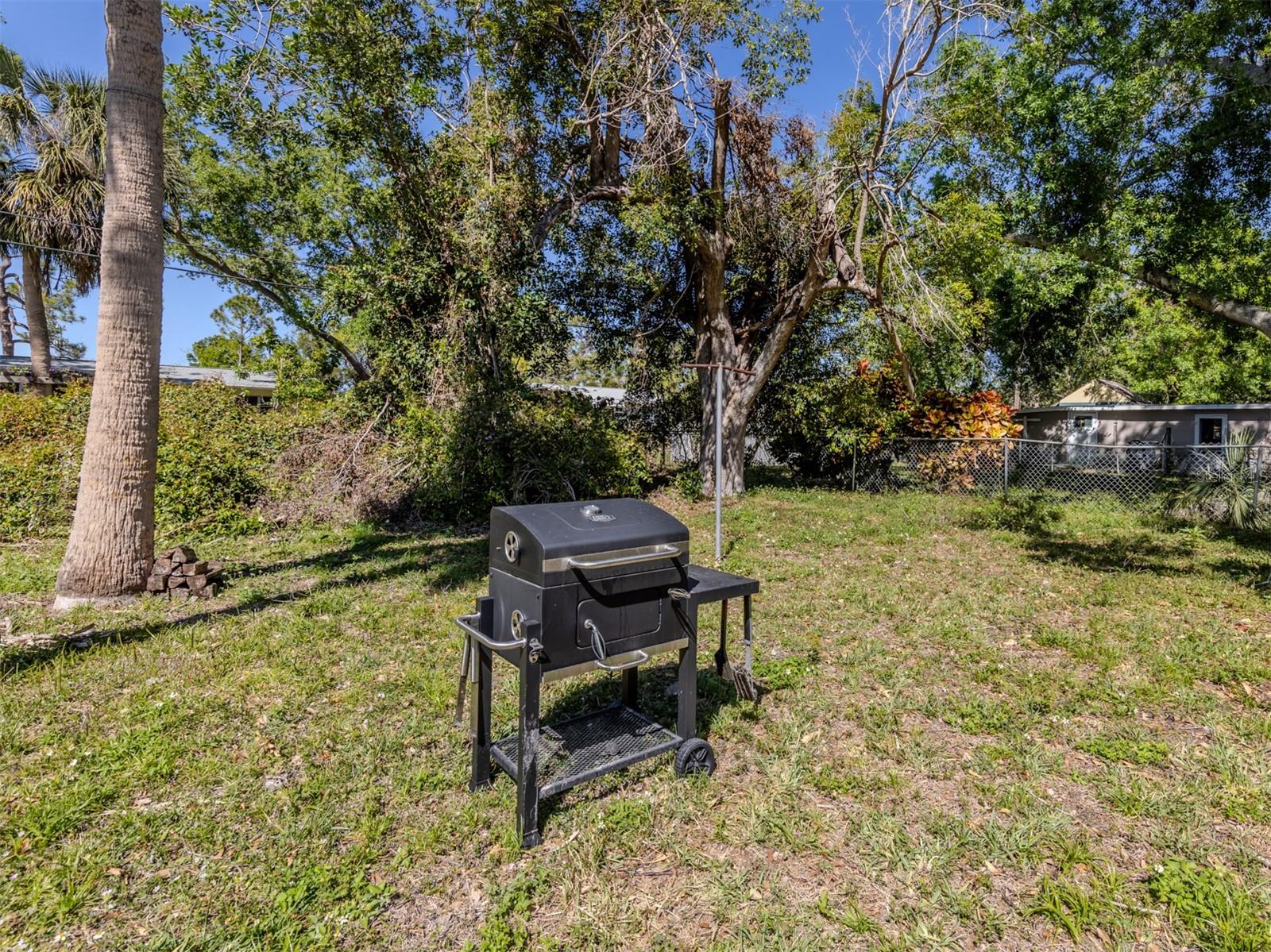 2043 OAK TER, SARASOTA, FL, 34231