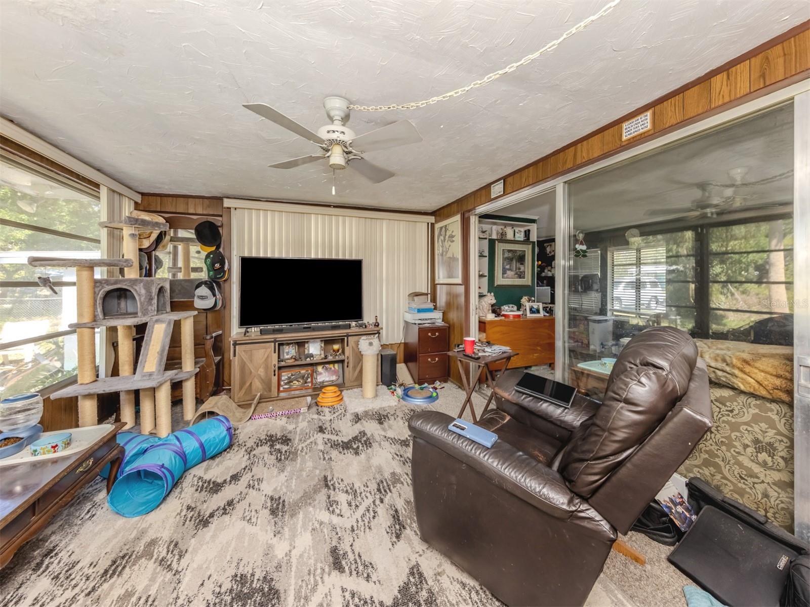 2043 OAK TER, SARASOTA, FL, 34231