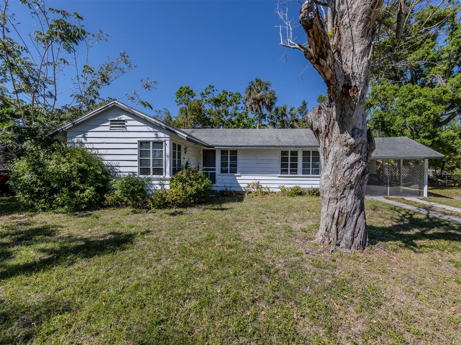 2043 OAK TER, SARASOTA, FL, 34231