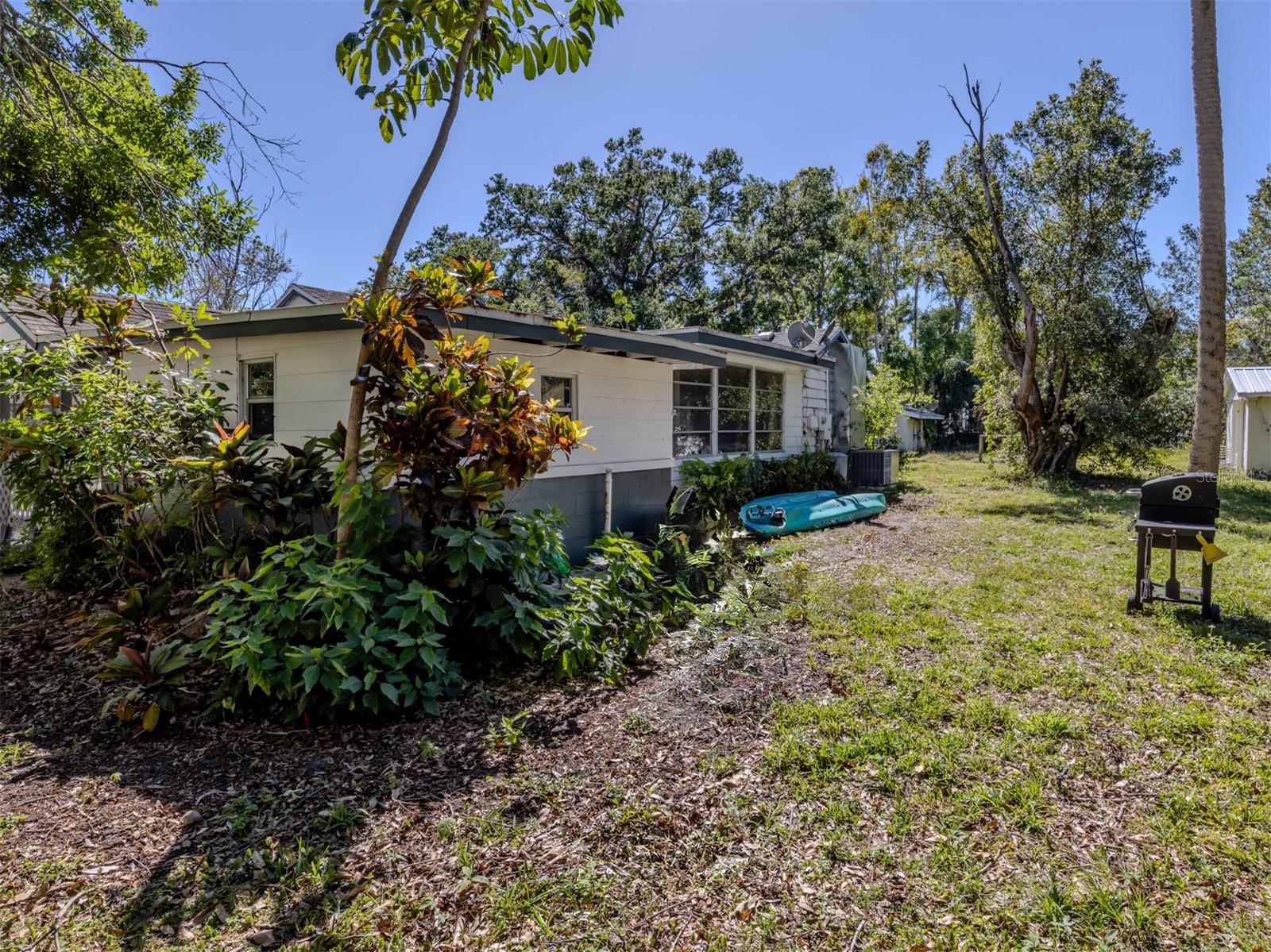 2043 OAK TER, SARASOTA, FL, 34231