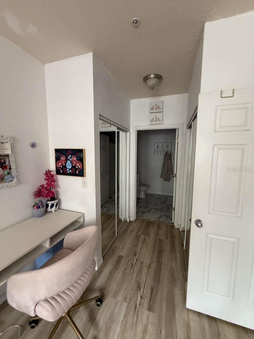 1185 SW 9TH RD #107, GAINESVILLE, FL, 32601