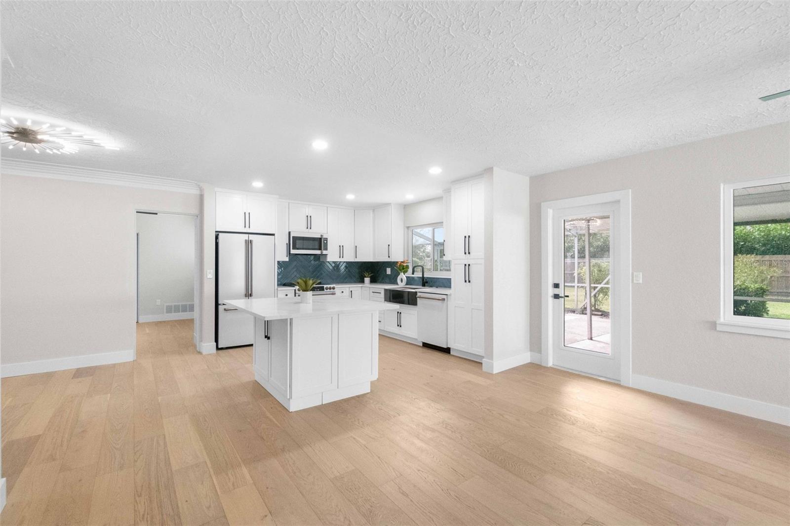 2242 SUNNYSIDE LN, SARASOTA, FL, 34239