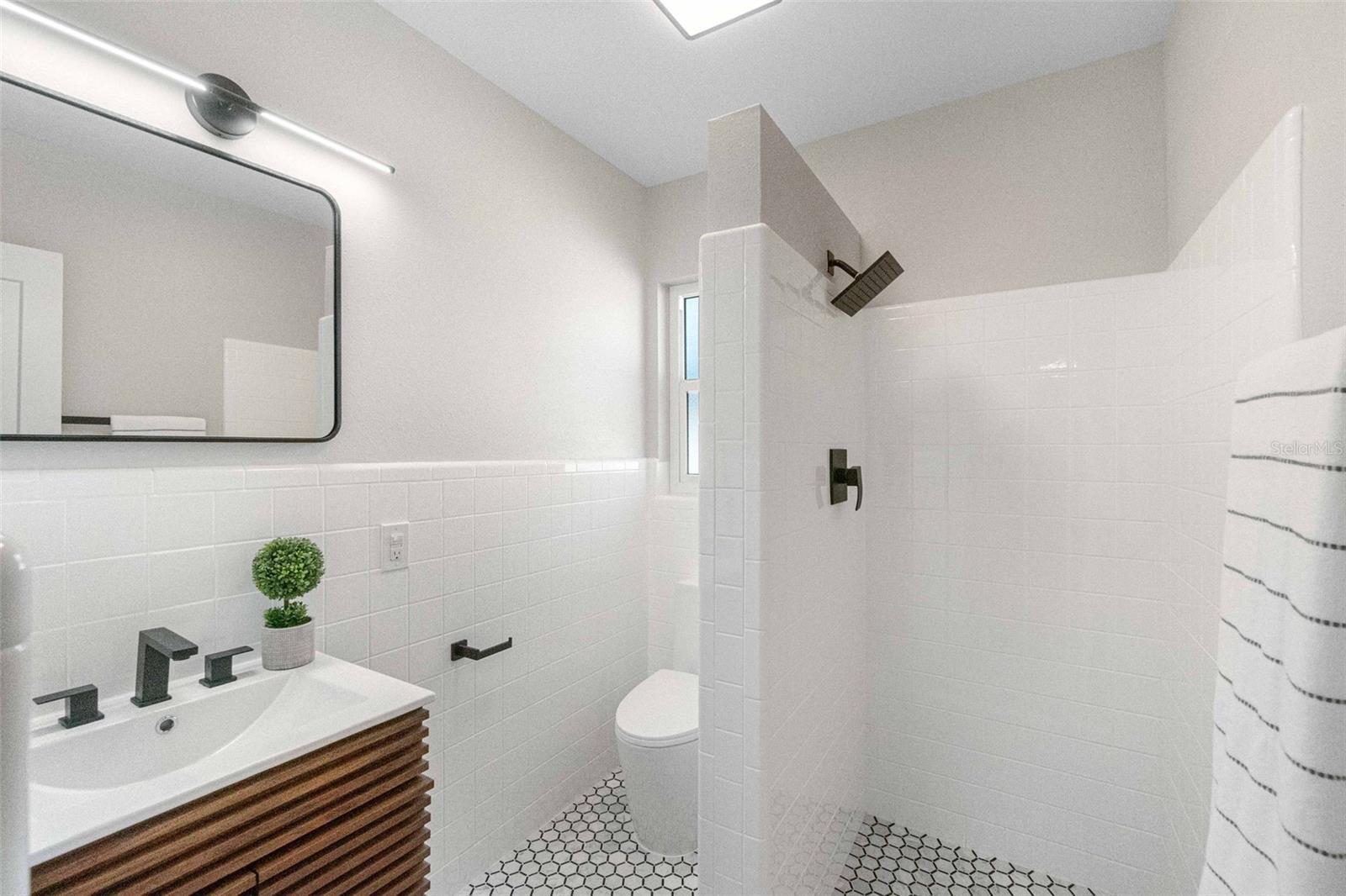 2242 SUNNYSIDE LN, SARASOTA, FL, 34239