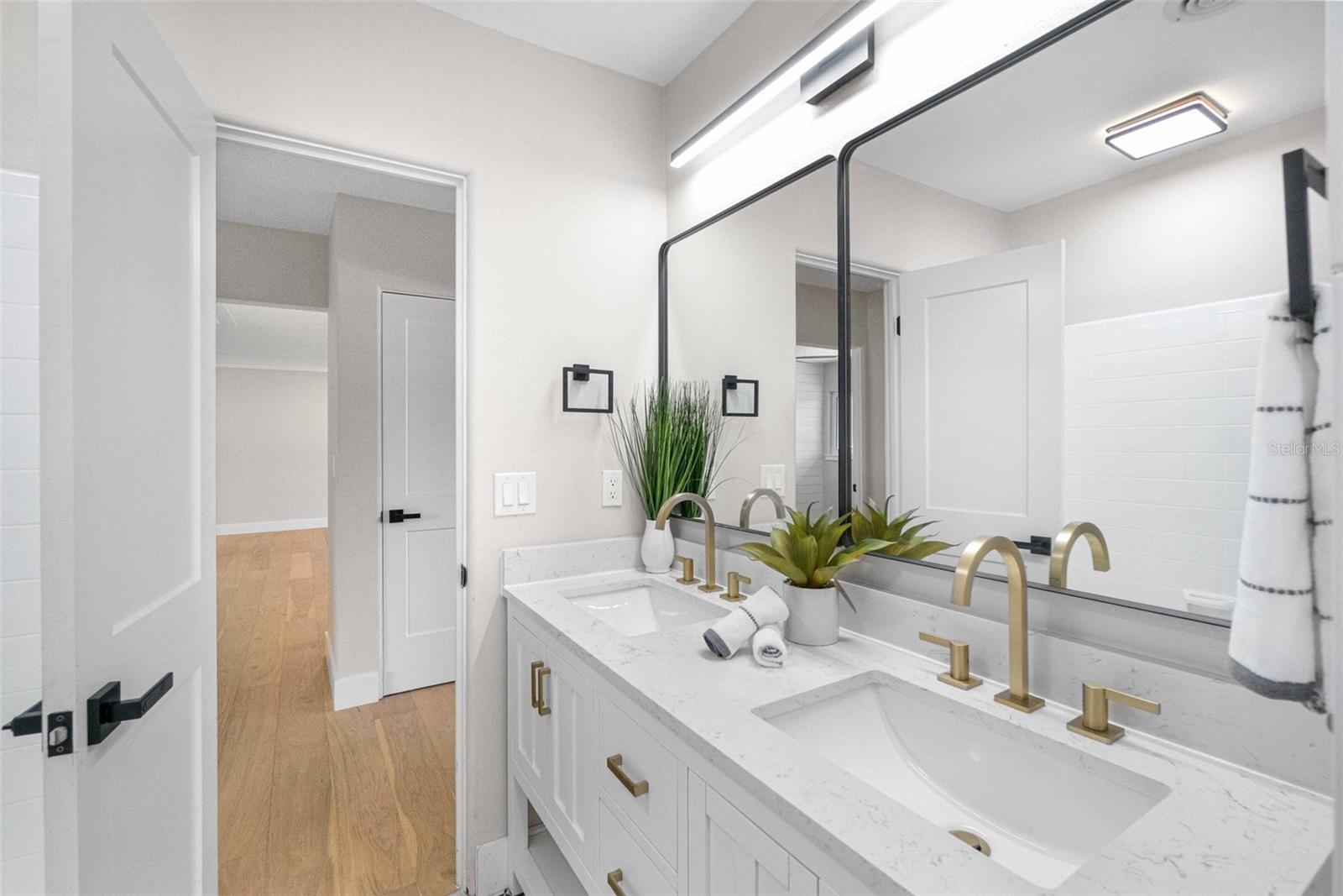 2242 SUNNYSIDE LN, SARASOTA, FL, 34239