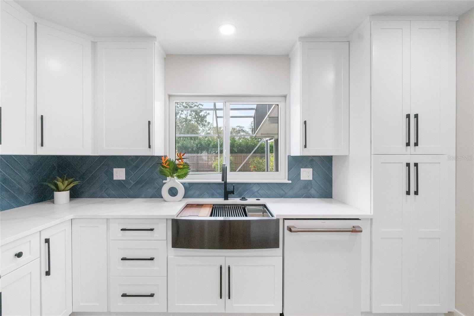 2242 SUNNYSIDE LN, SARASOTA, FL, 34239