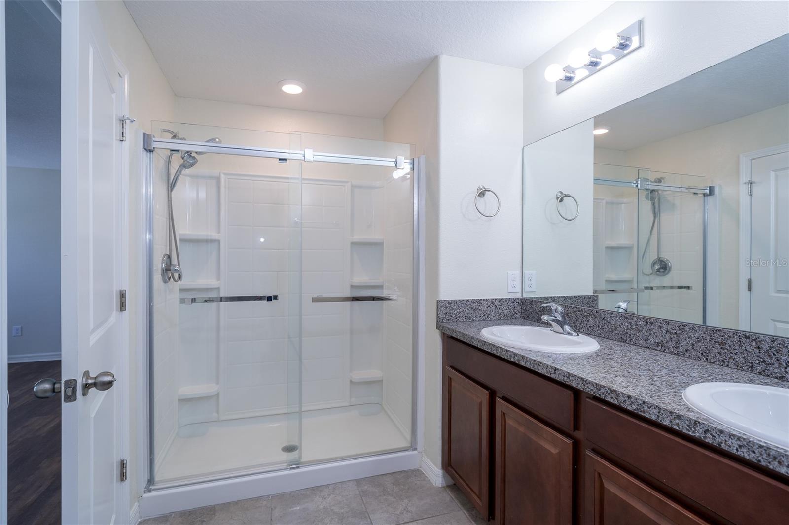 36077 STABLE WILK AVE, ZEPHYRHILLS, FL, 33541