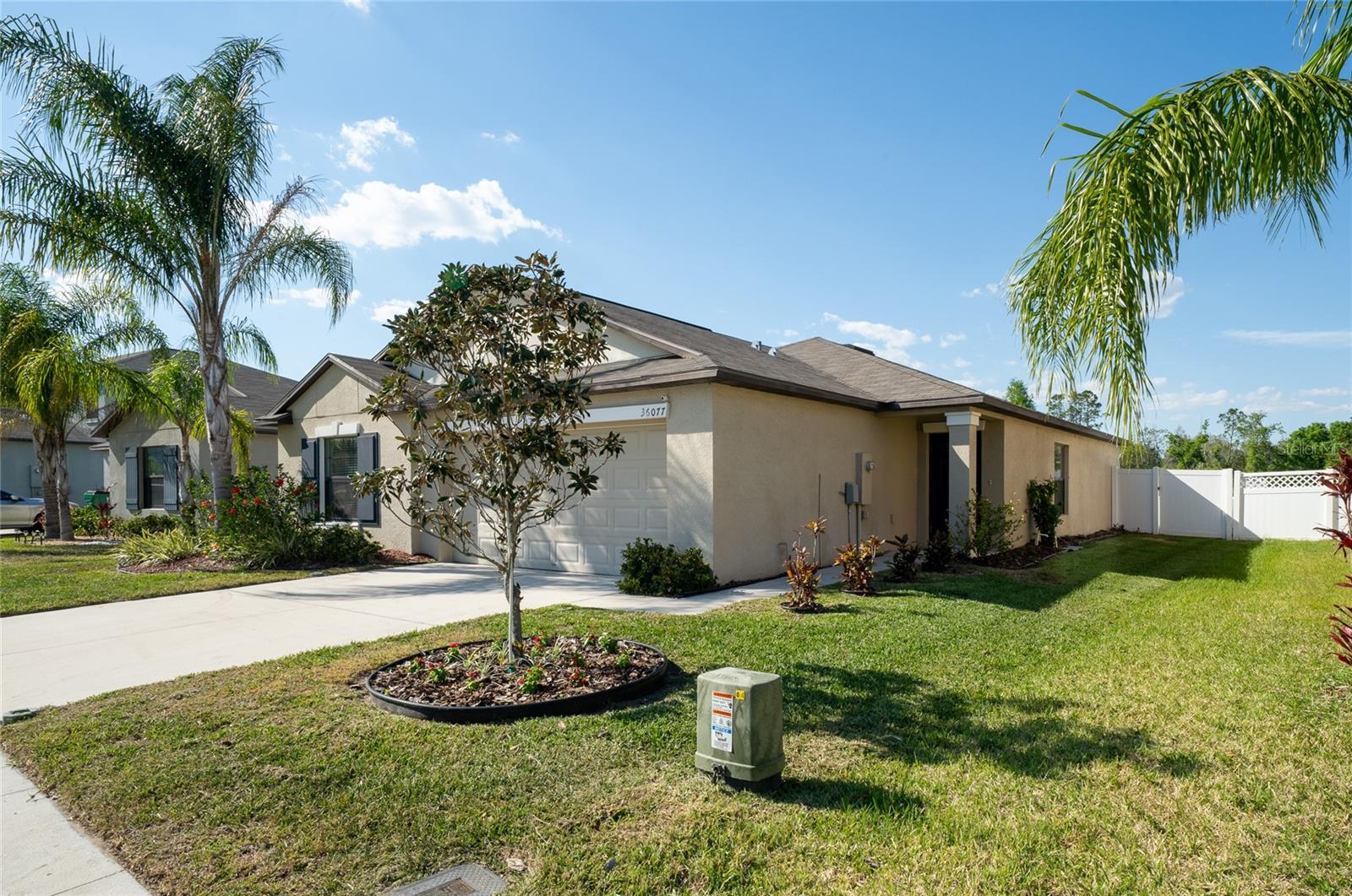 36077 STABLE WILK AVE, ZEPHYRHILLS, FL, 33541