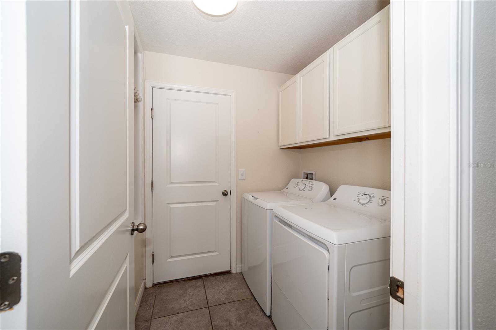 36077 STABLE WILK AVE, ZEPHYRHILLS, FL, 33541