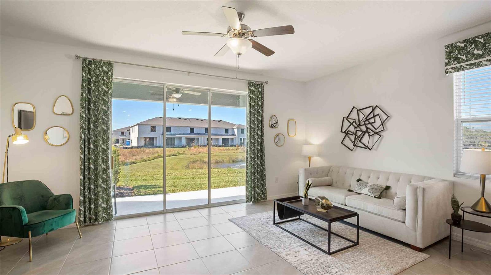 526 MANGROVE SHADE CIR, APOLLO BEACH, FL, 33572