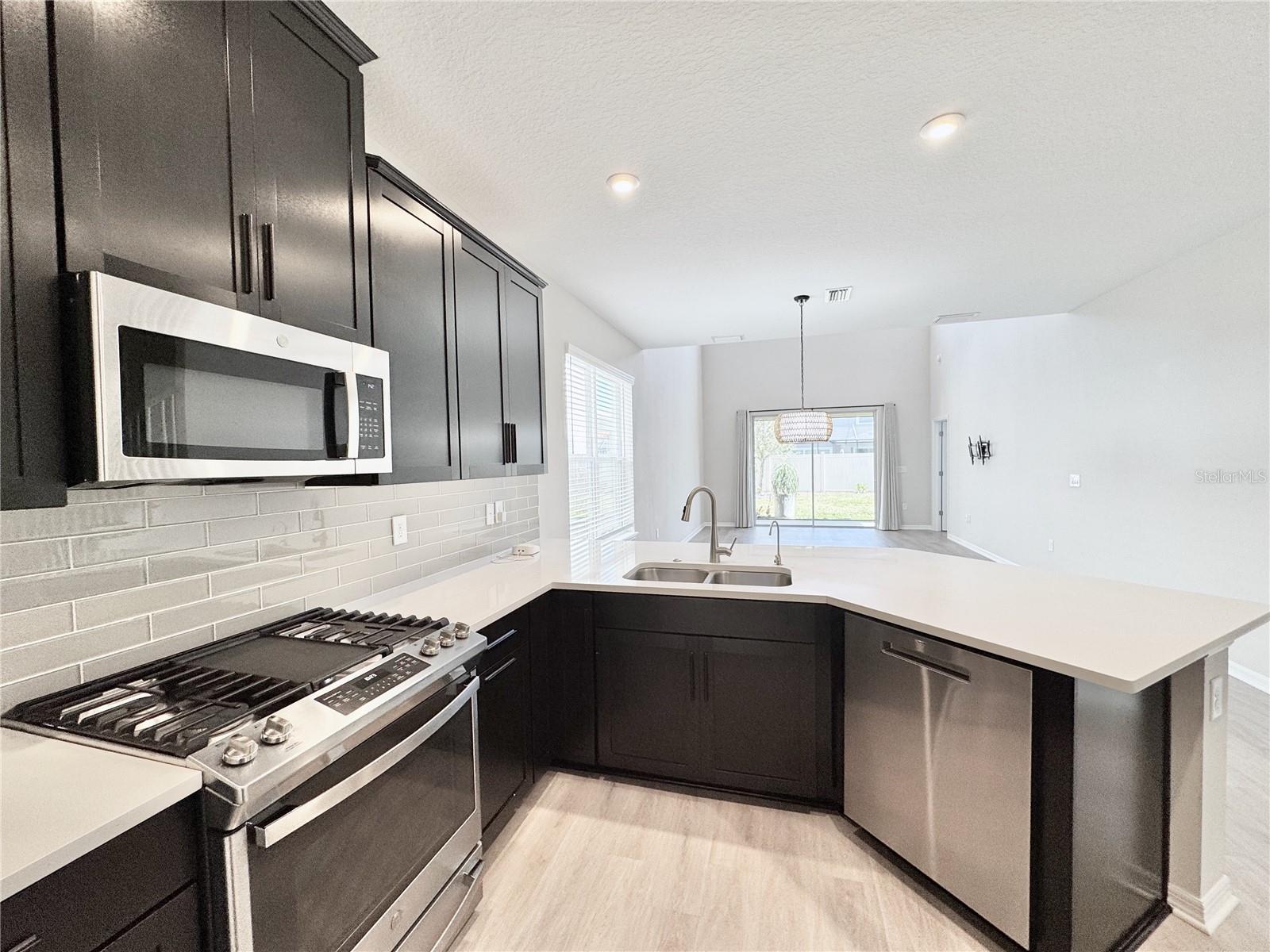 2850 DUDLEY AVE, ODESSA, FL, 33556