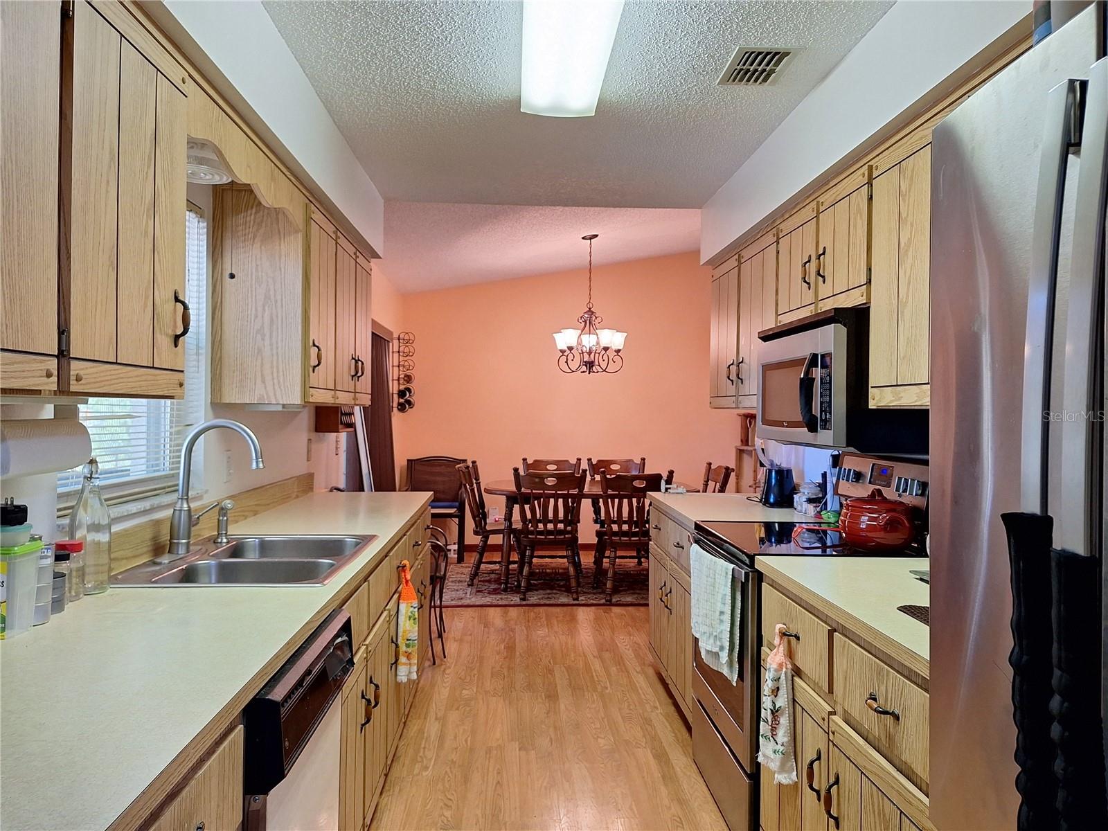 3221 LIME TREE DR, EDGEWATER, FL, 32141