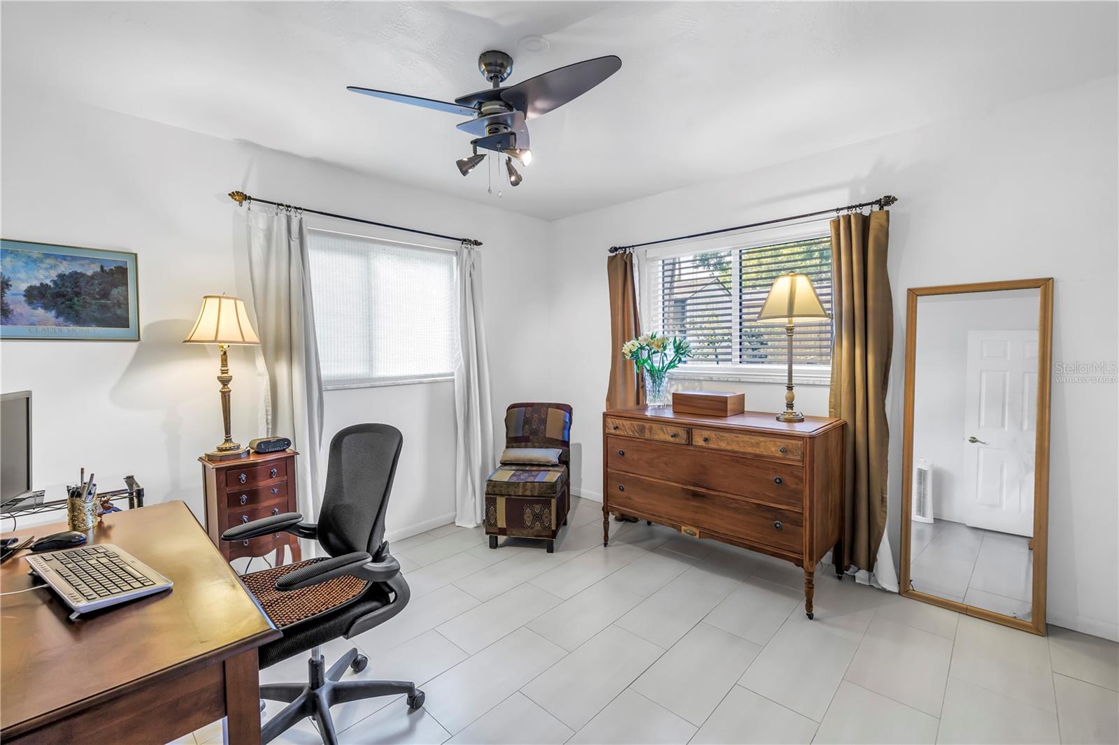9044 LYNWOOD DR, SEMINOLE, FL, 33772