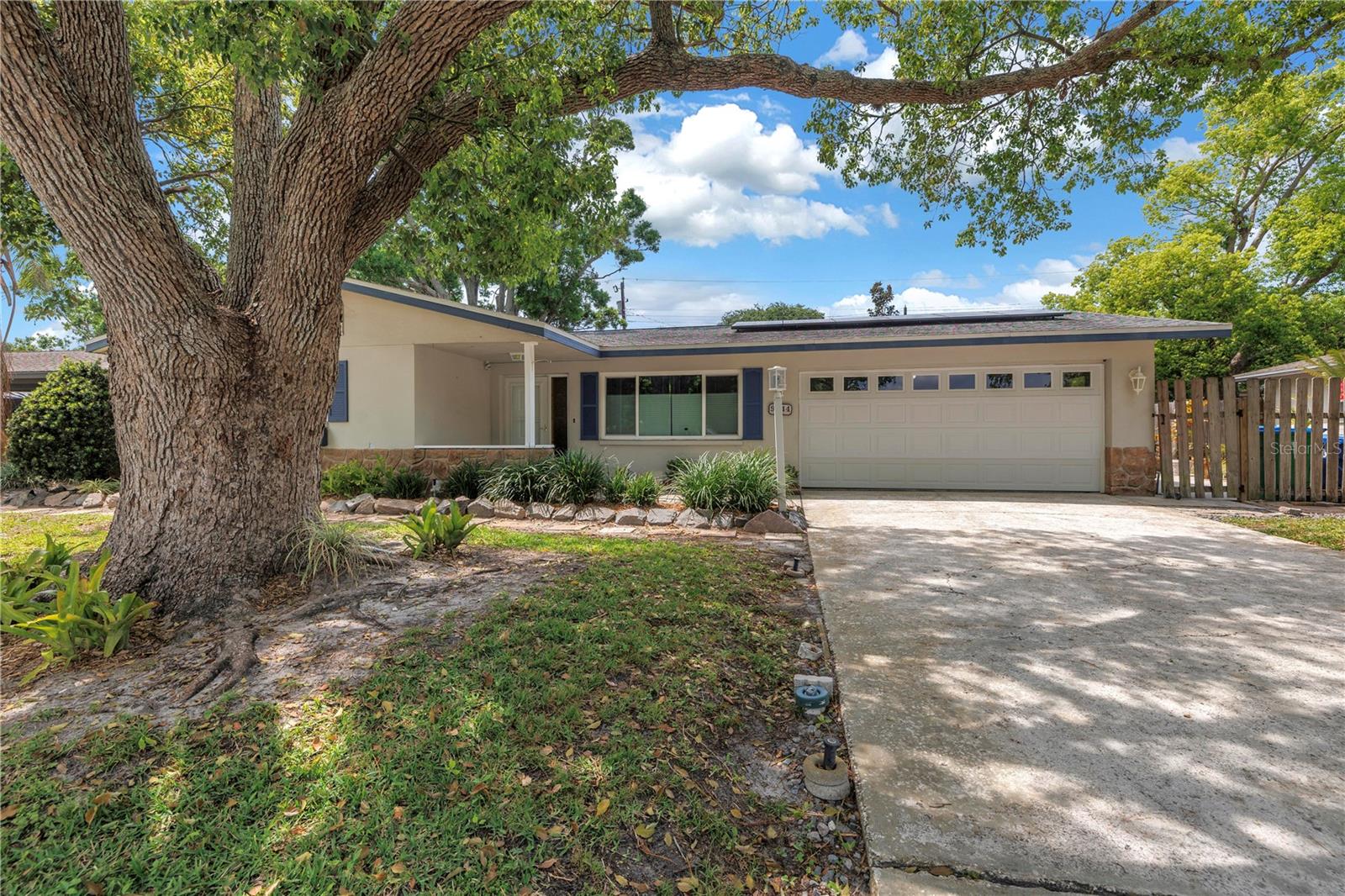 9044 LYNWOOD DR, SEMINOLE, FL, 33772