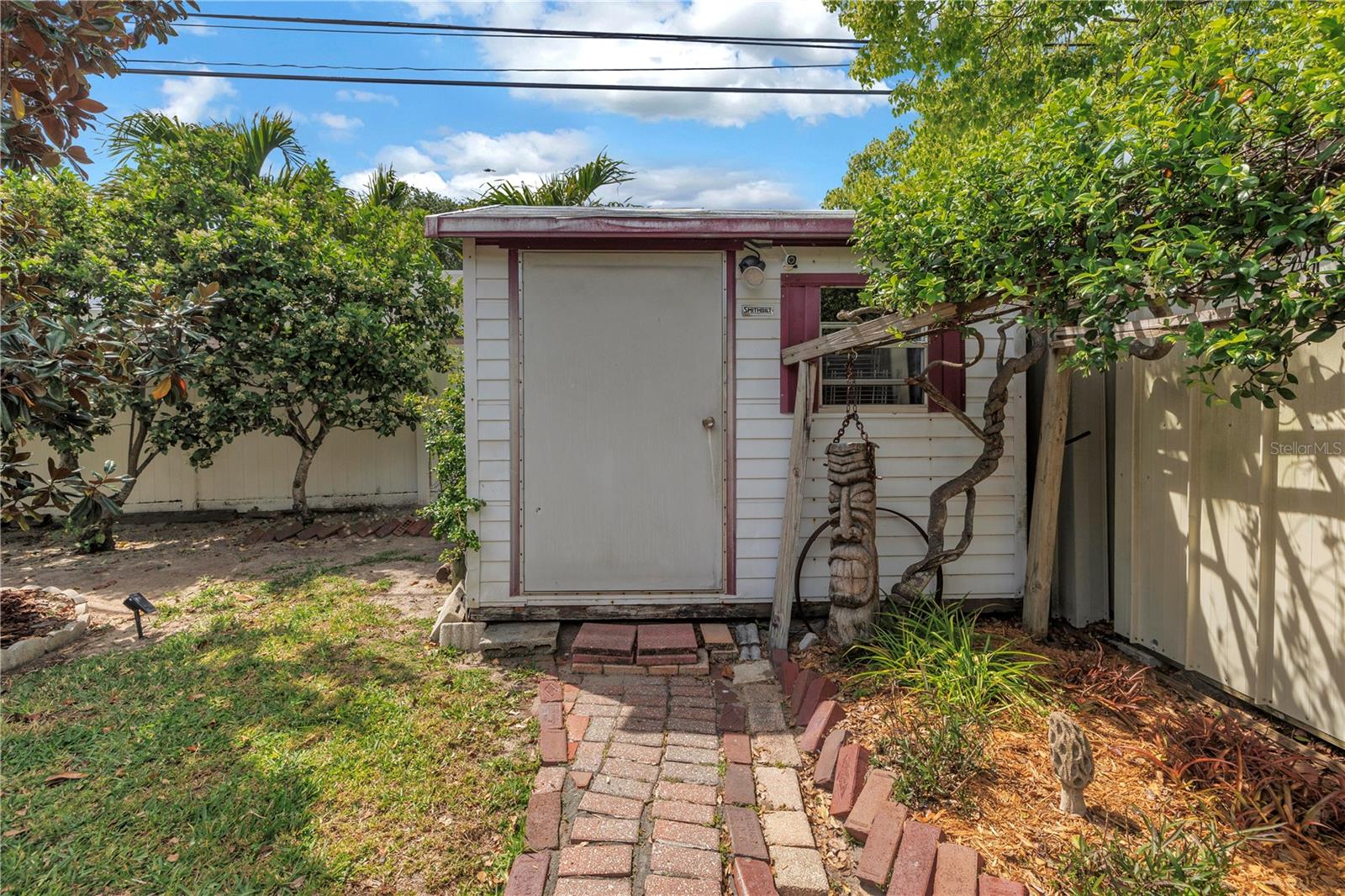 9044 LYNWOOD DR, SEMINOLE, FL, 33772