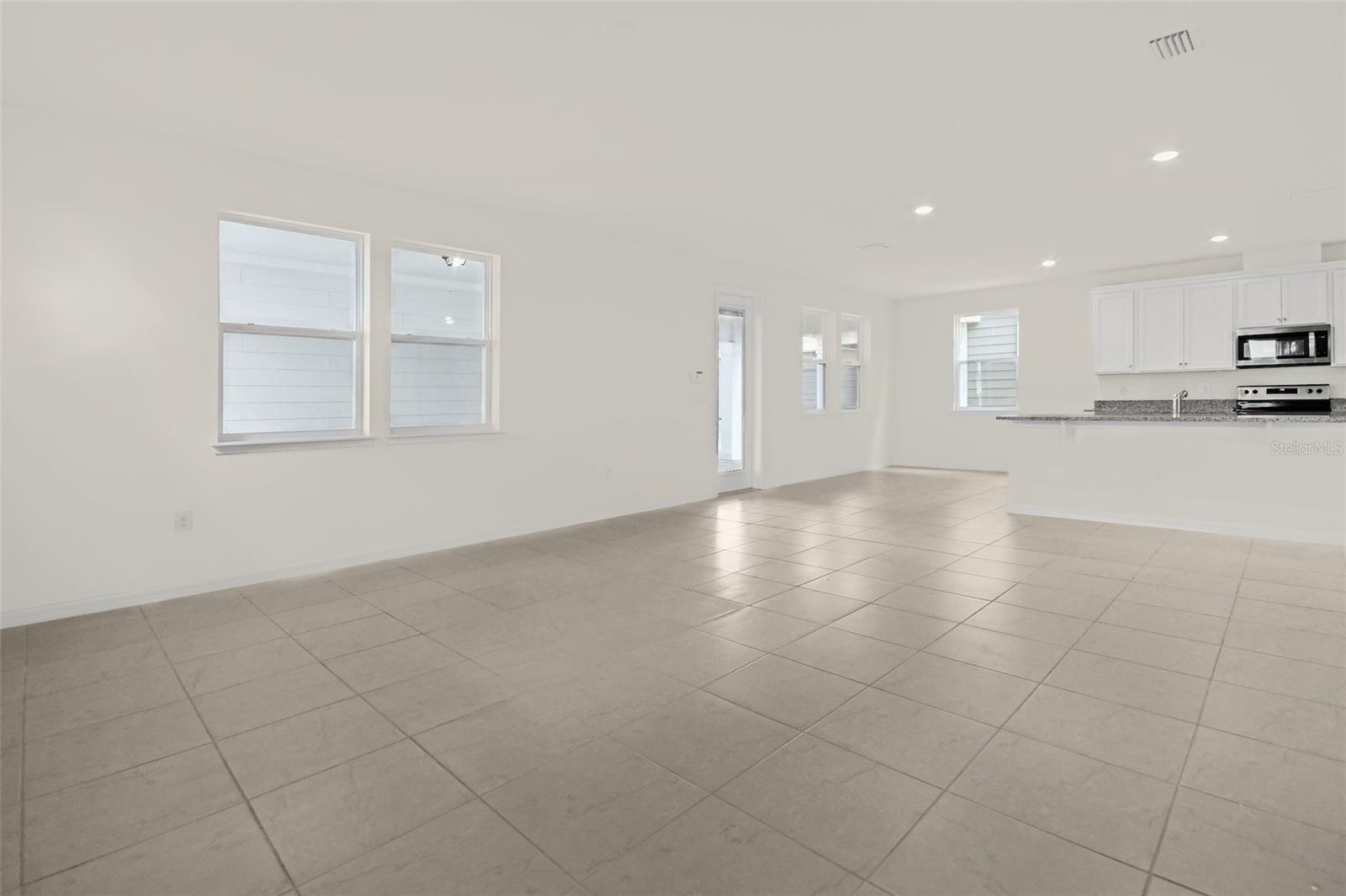 3002 VOYAGER AVE, ST CLOUD, FL, 34771