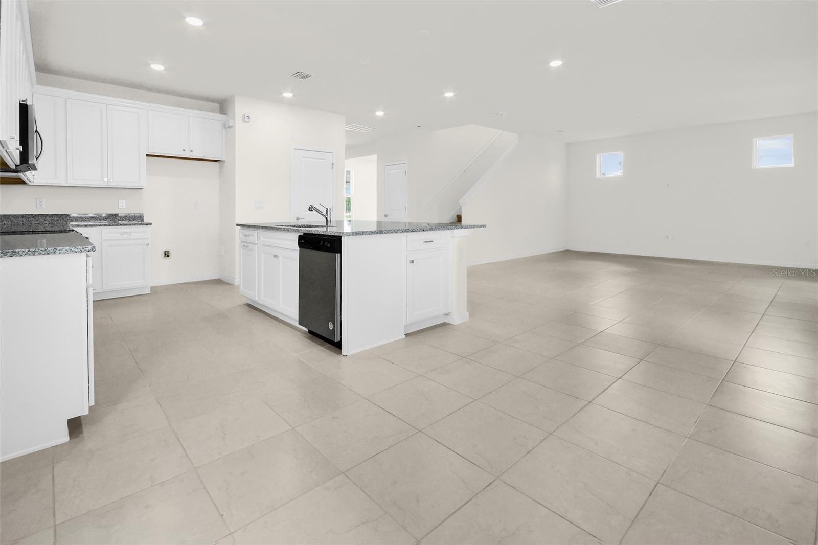 3002 VOYAGER AVE, ST CLOUD, FL, 34771