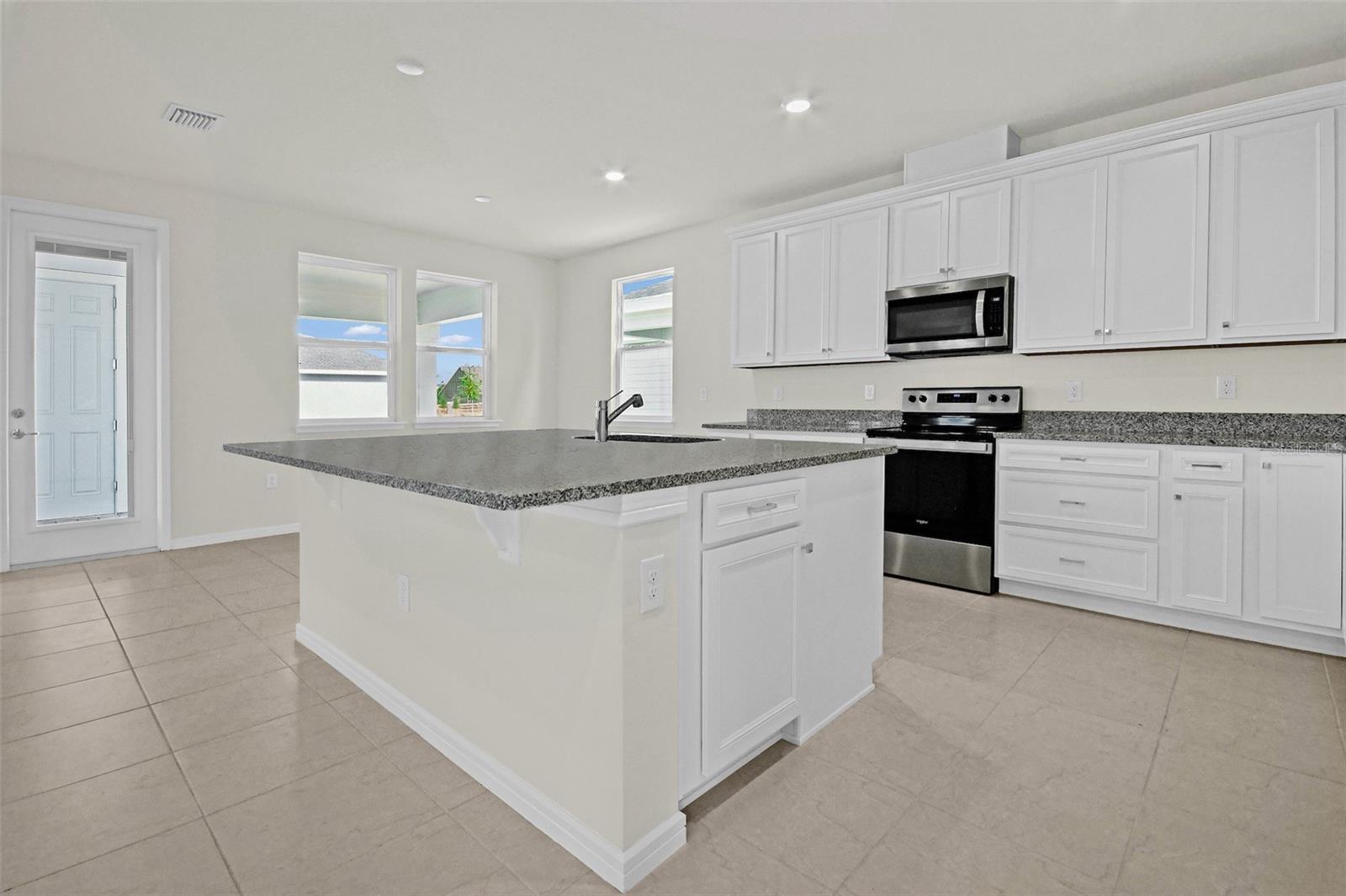 3002 VOYAGER AVE, ST CLOUD, FL, 34771