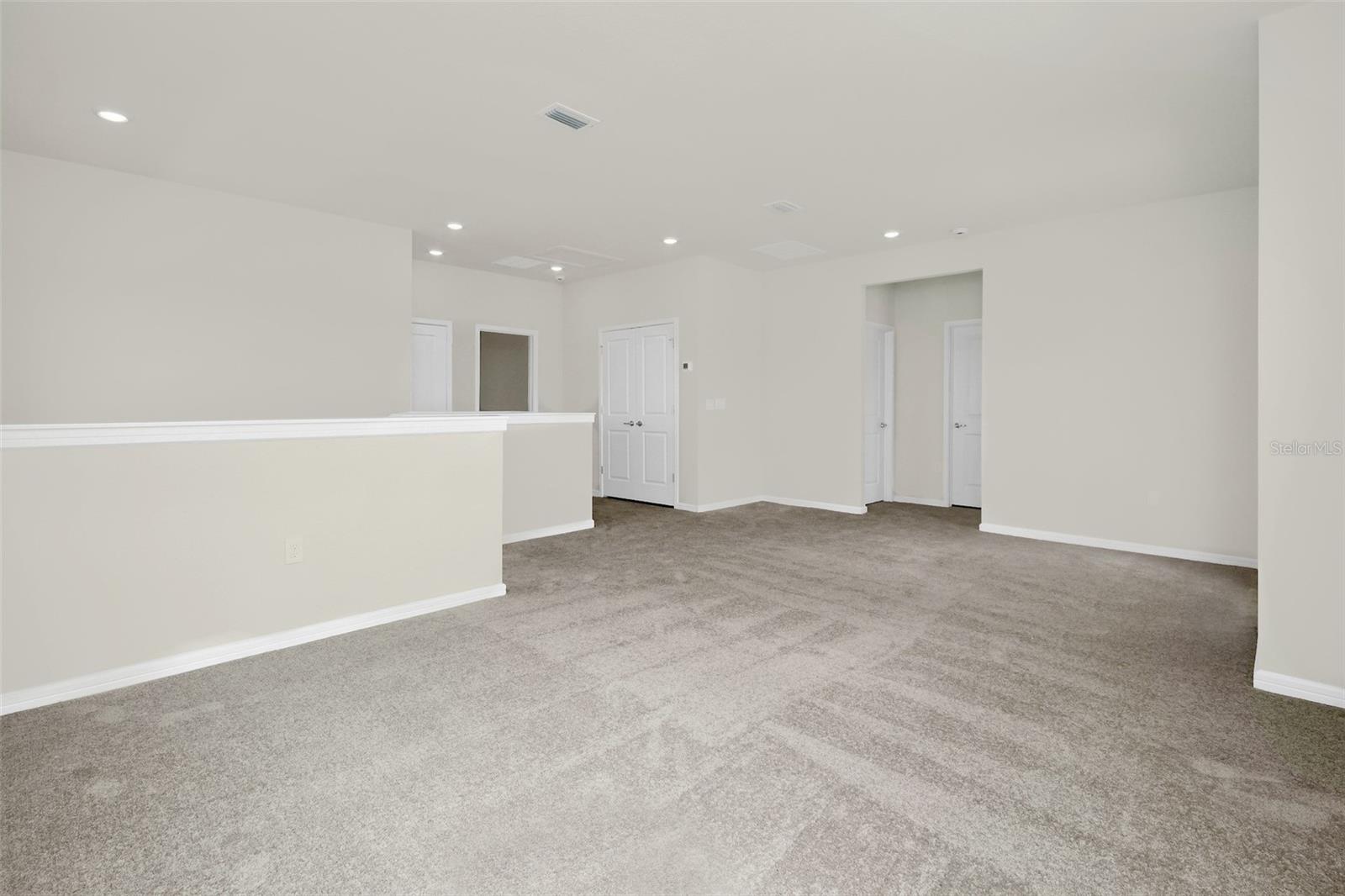 3002 VOYAGER AVE, ST CLOUD, FL, 34771