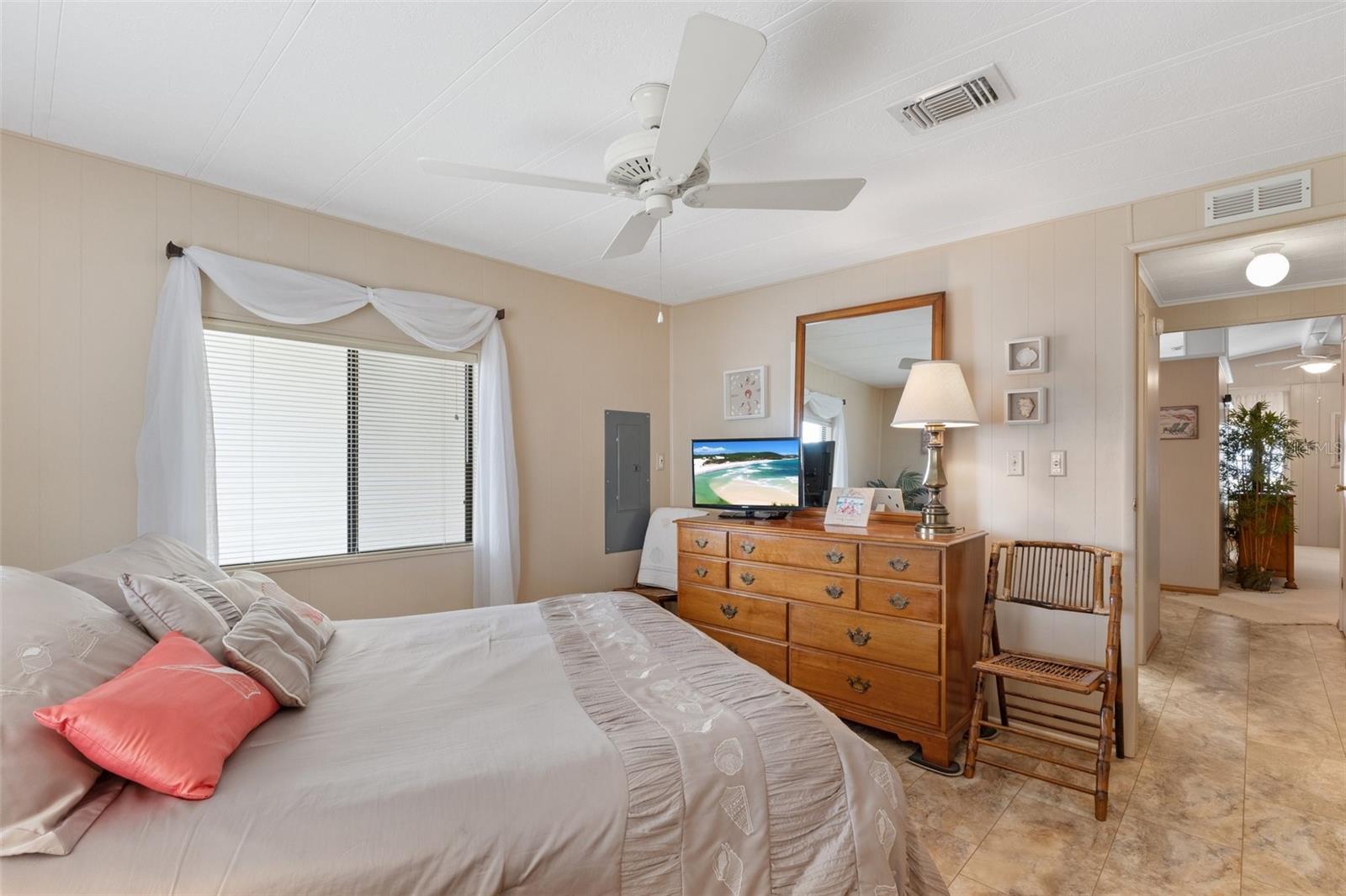 239 MARTINIQUE RD, NORTH PORT, FL, 34287