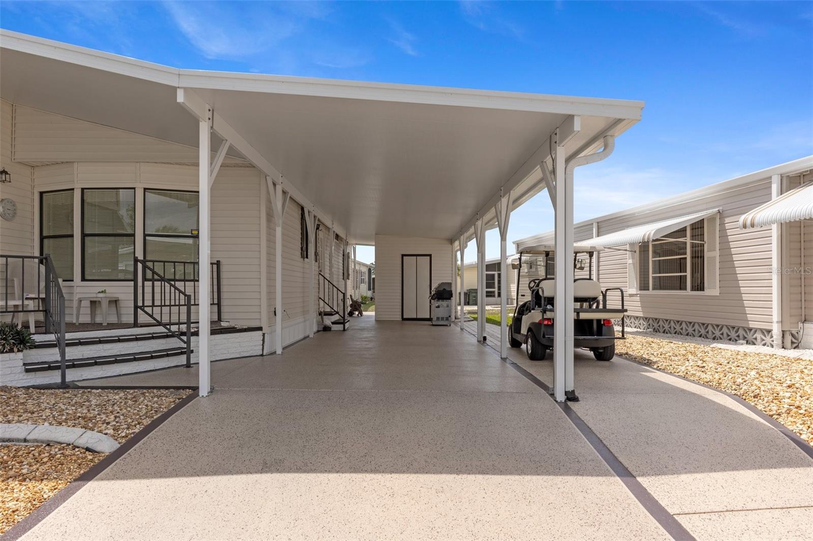 239 MARTINIQUE RD, NORTH PORT, FL, 34287