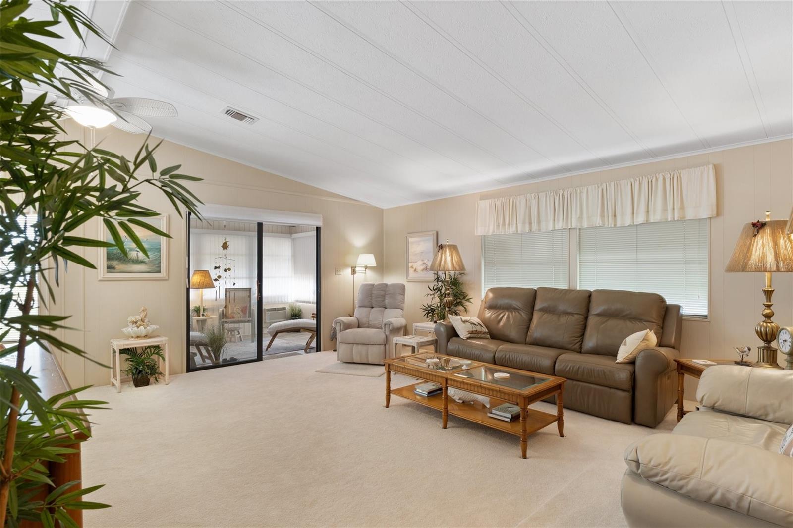 239 MARTINIQUE RD, NORTH PORT, FL, 34287