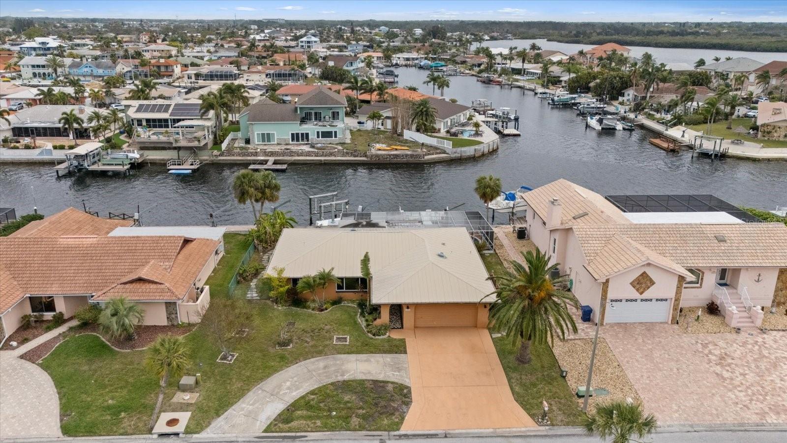 5000 SOUTHSHORE DR, NEW PORT RICHEY, FL, 34652