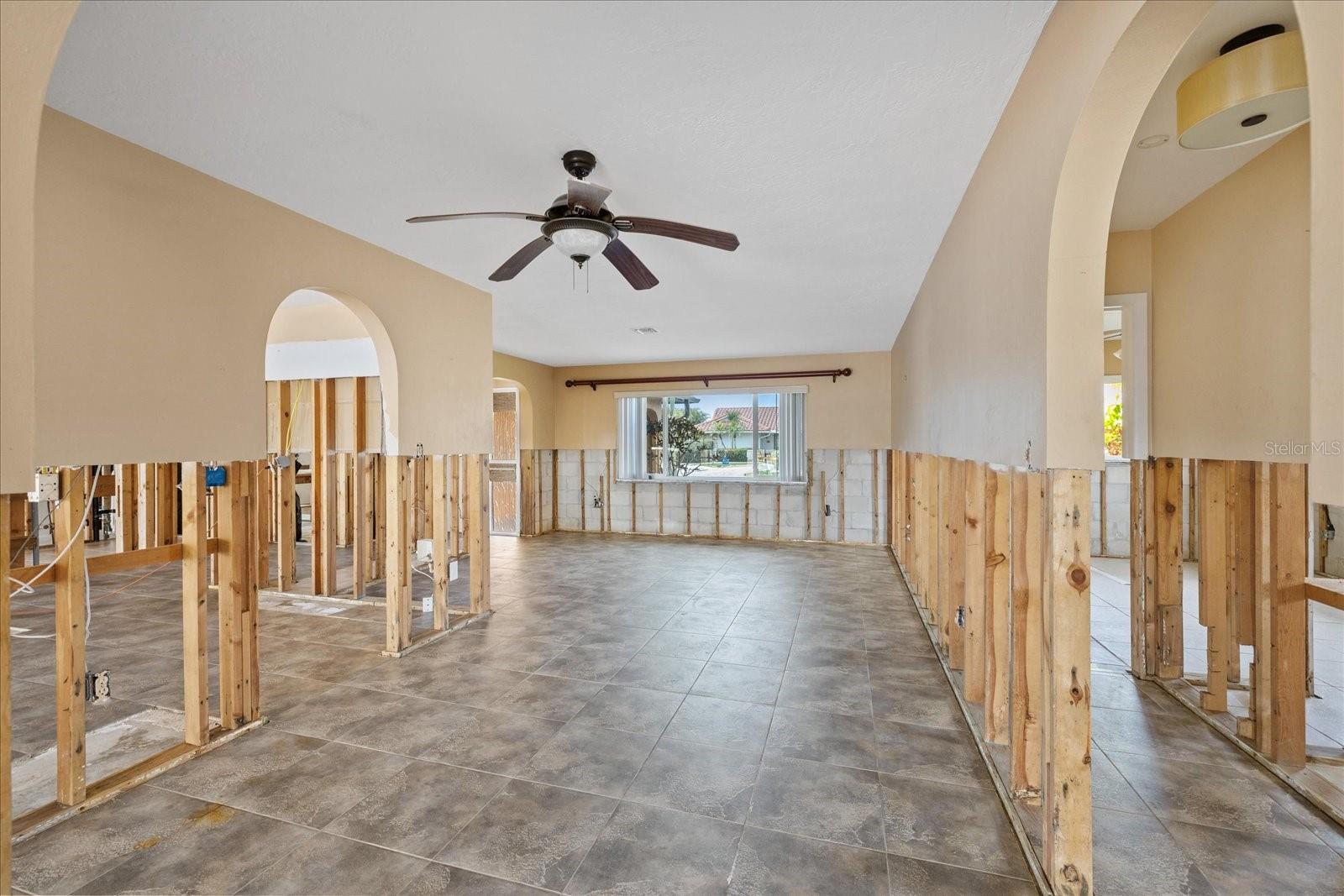 5000 SOUTHSHORE DR, NEW PORT RICHEY, FL, 34652