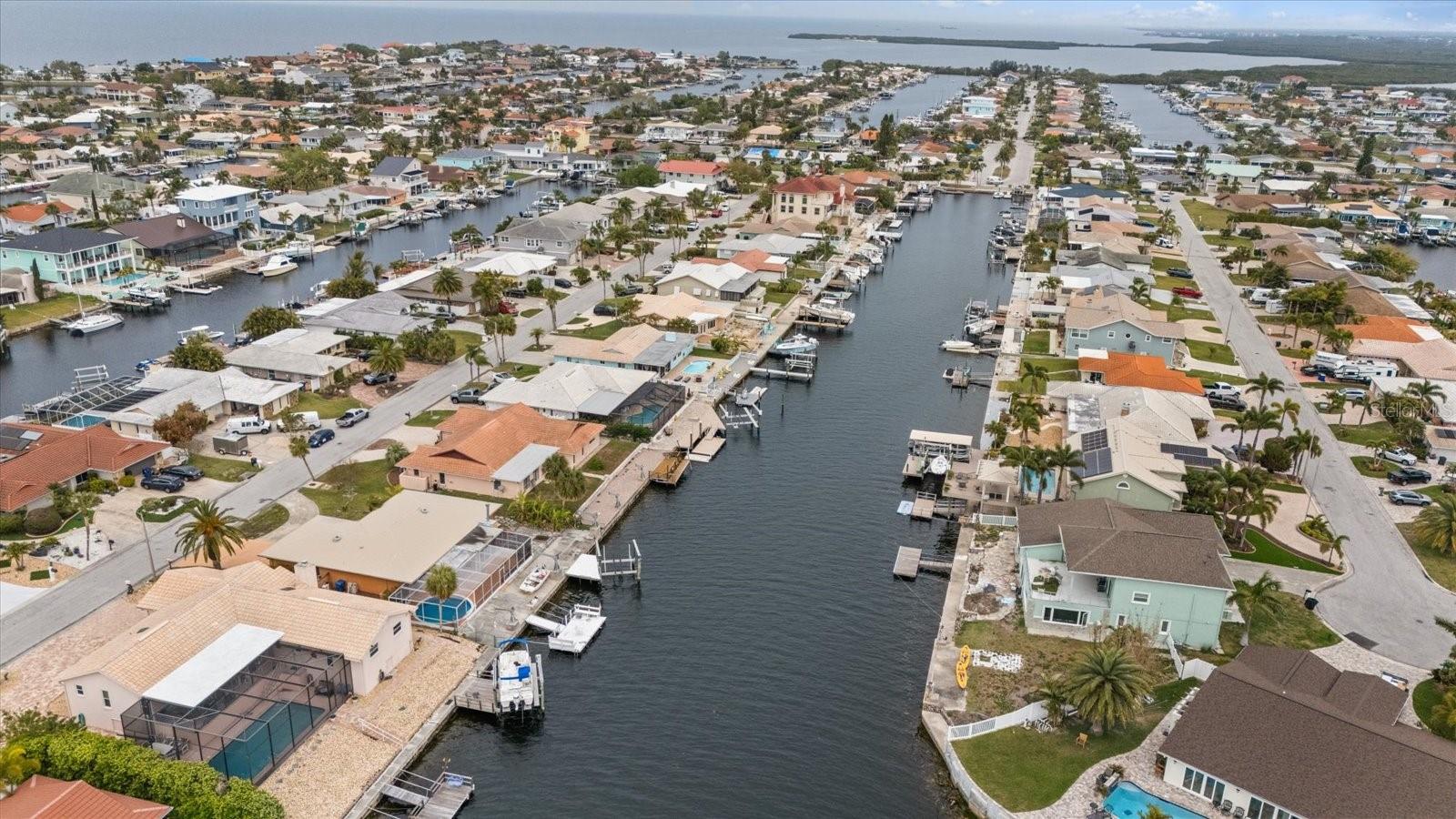 5000 SOUTHSHORE DR, NEW PORT RICHEY, FL, 34652
