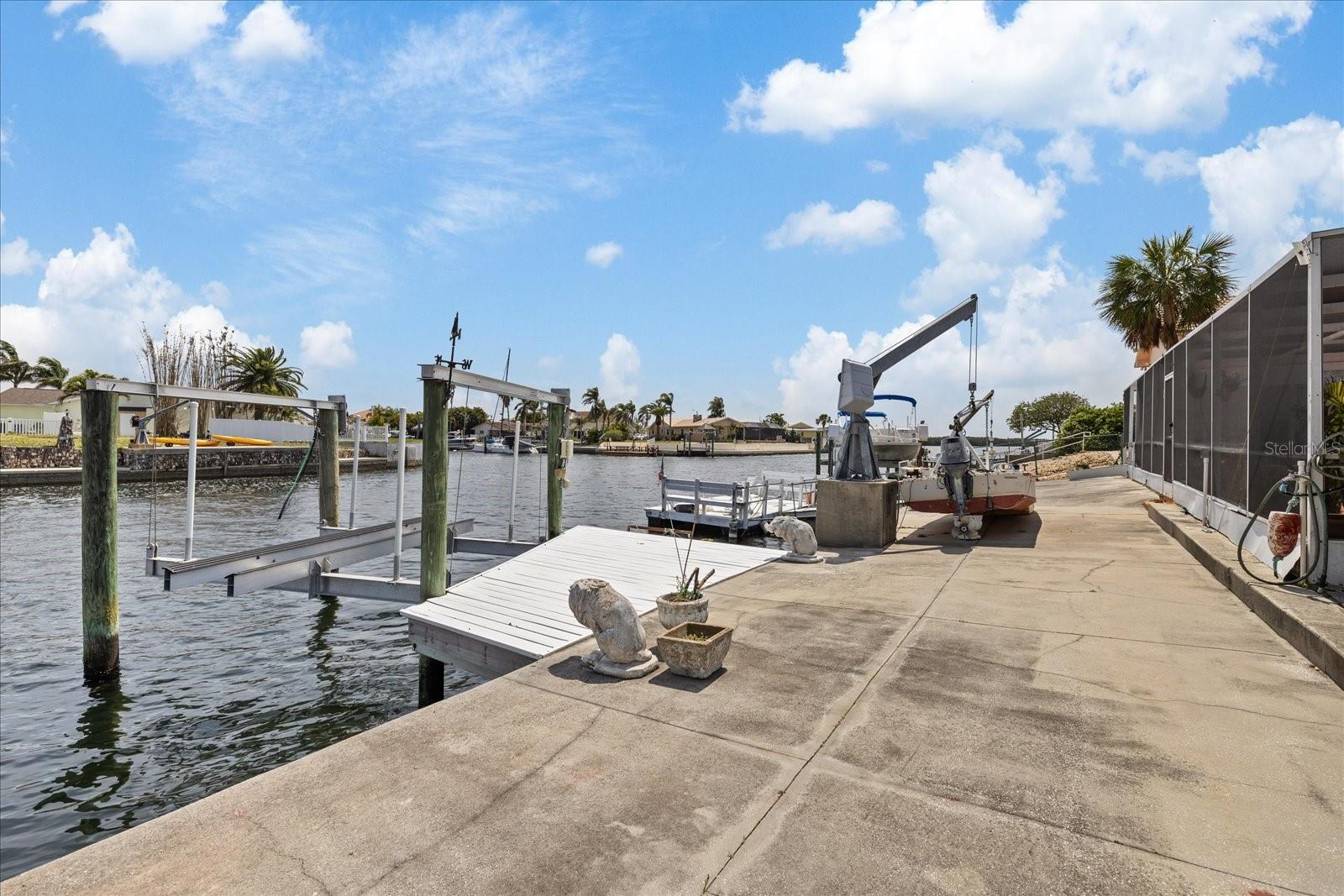 5000 SOUTHSHORE DR, NEW PORT RICHEY, FL, 34652