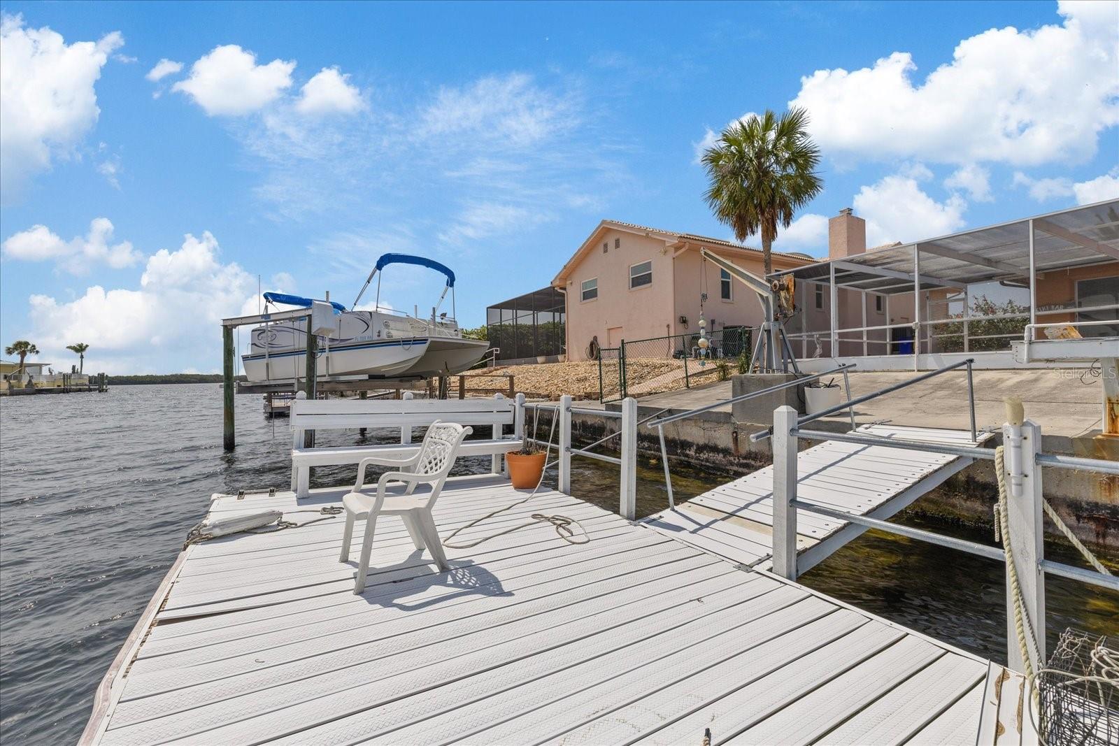 5000 SOUTHSHORE DR, NEW PORT RICHEY, FL, 34652