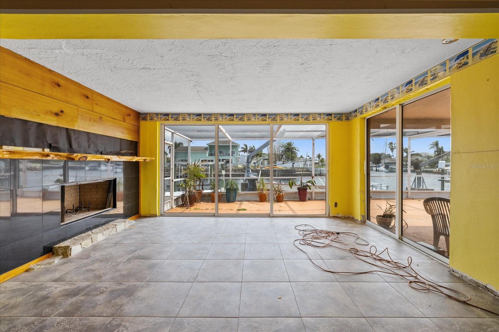 5000 SOUTHSHORE DR, NEW PORT RICHEY, FL, 34652