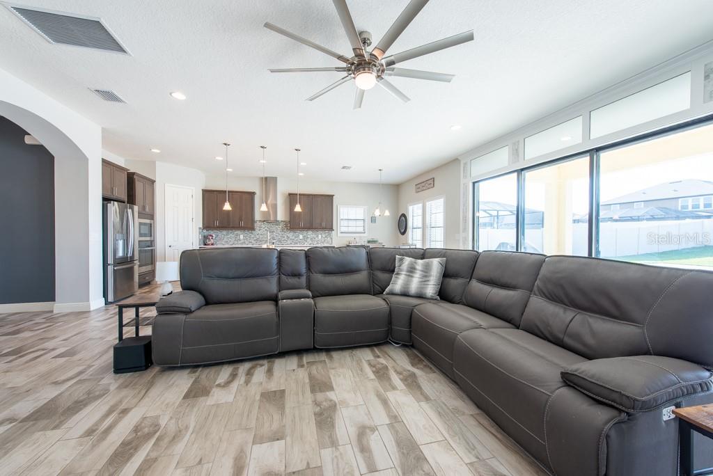 11966 CLIMBING FERN AVE, RIVERVIEW, FL, 33579