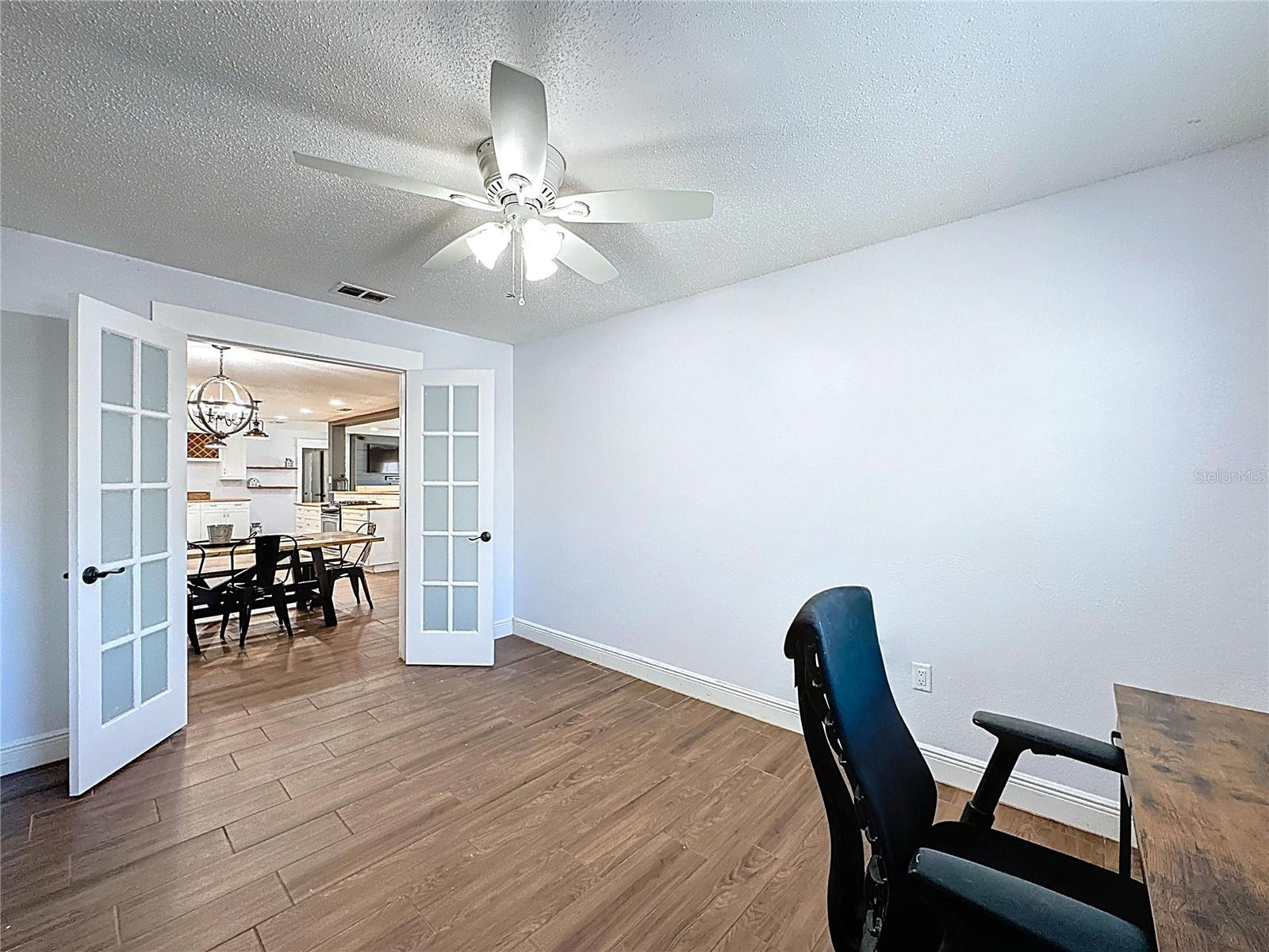 600 SWALLOW DR, CASSELBERRY, FL, 32707