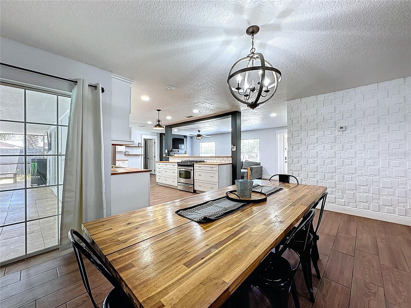 600 SWALLOW DR, CASSELBERRY, FL, 32707