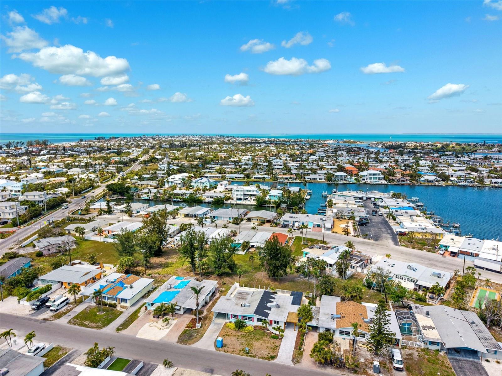 438 62ND ST, HOLMES BEACH, FL, 34217