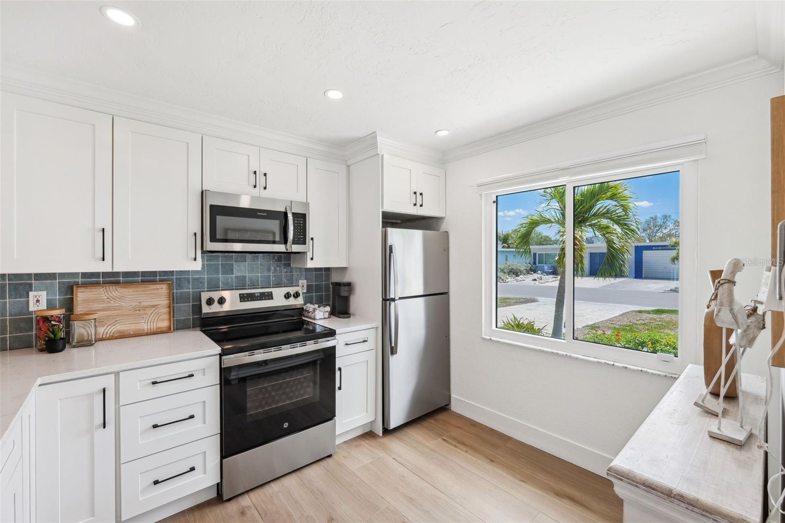 438 62ND ST, HOLMES BEACH, FL, 34217