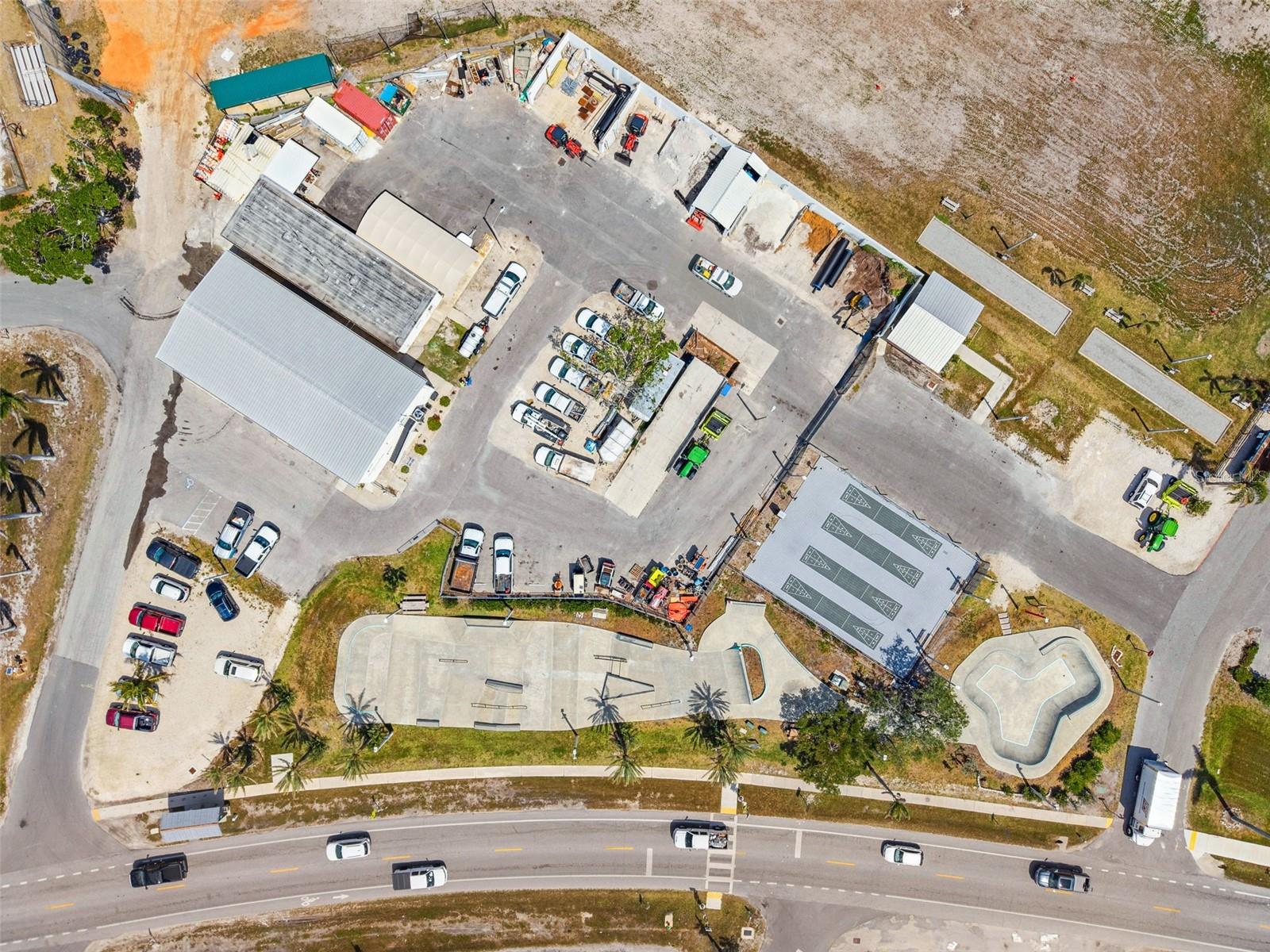 438 62ND ST, HOLMES BEACH, FL, 34217