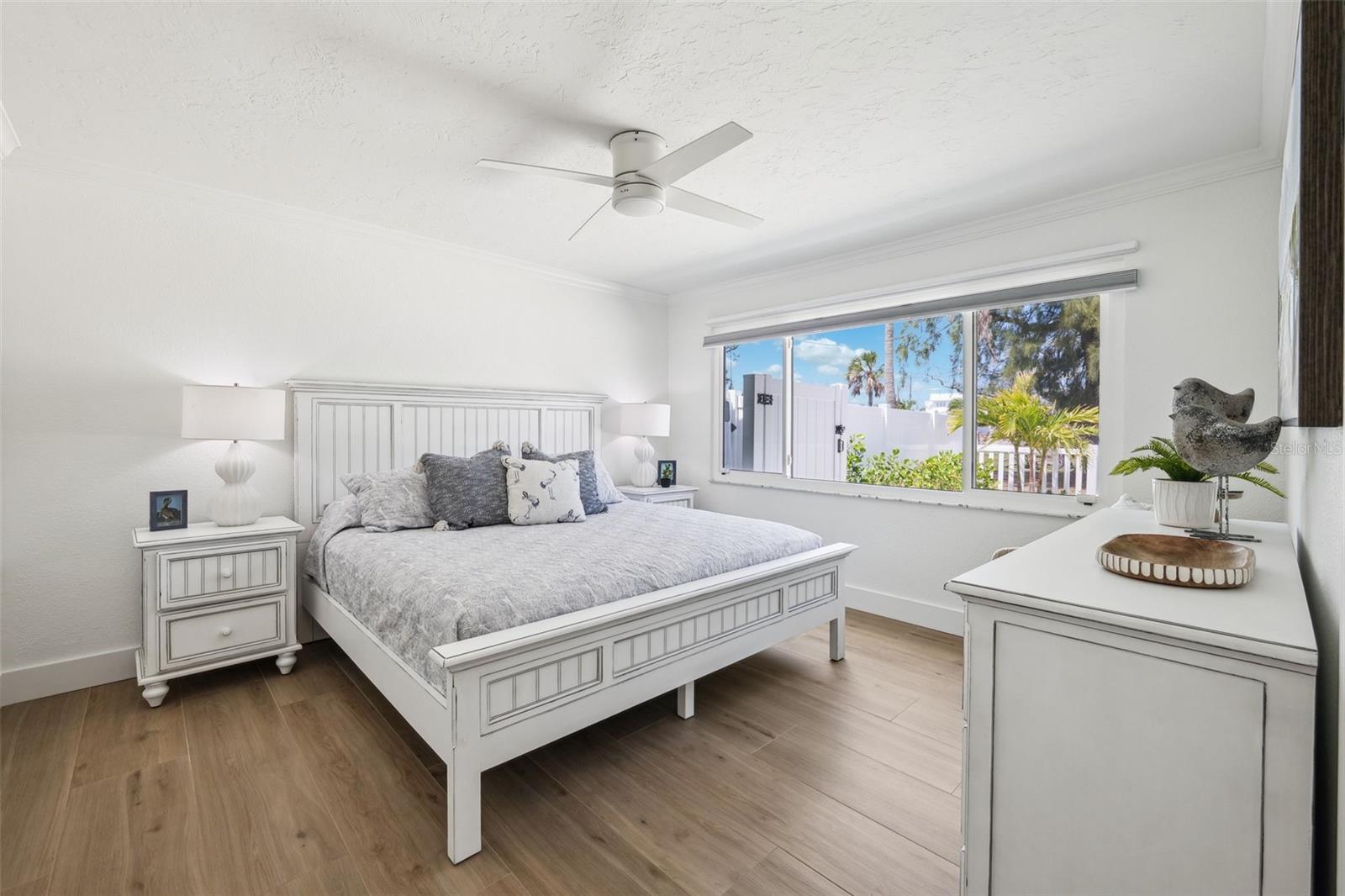 438 62ND ST, HOLMES BEACH, FL, 34217