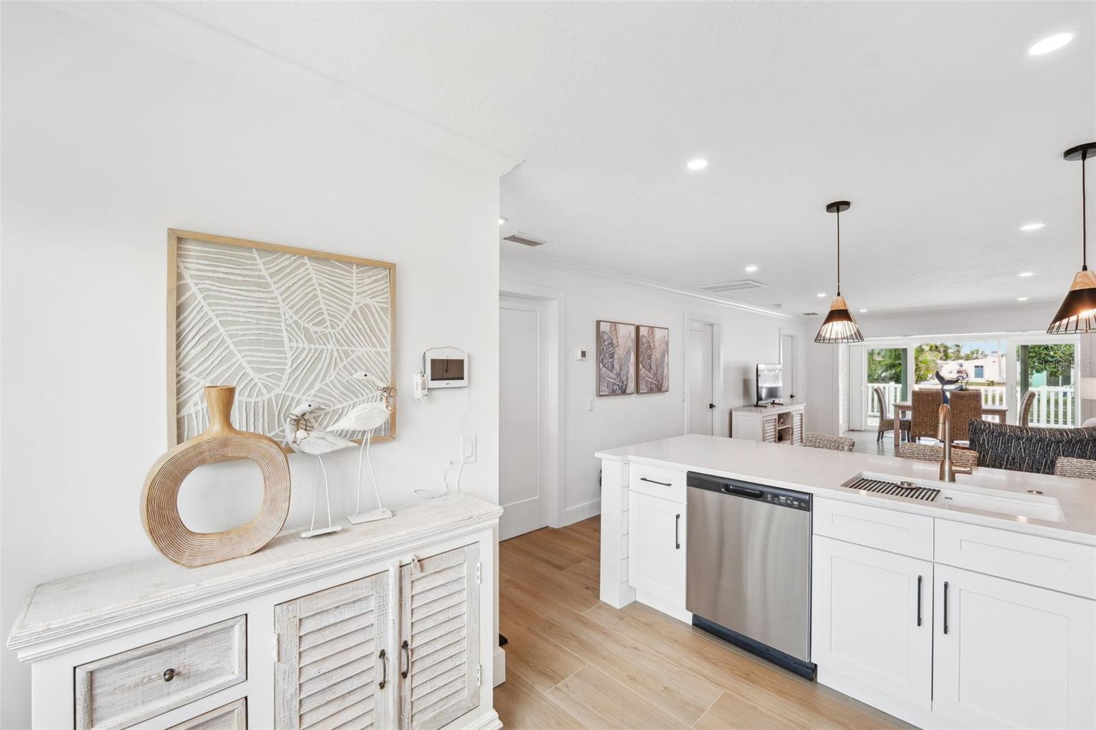 438 62ND ST, HOLMES BEACH, FL, 34217